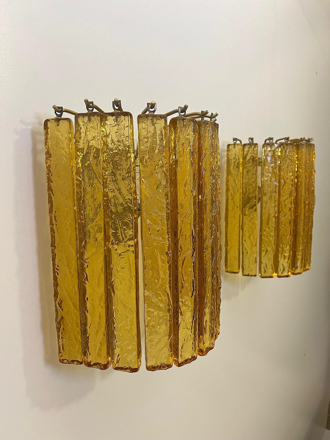 Pair of Murano glass wall lamps, 1970s 2