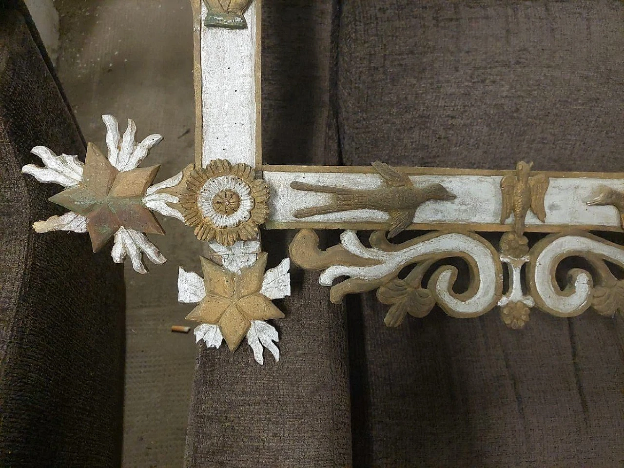 Carved wood wedding frame, second half of the 19th century 4