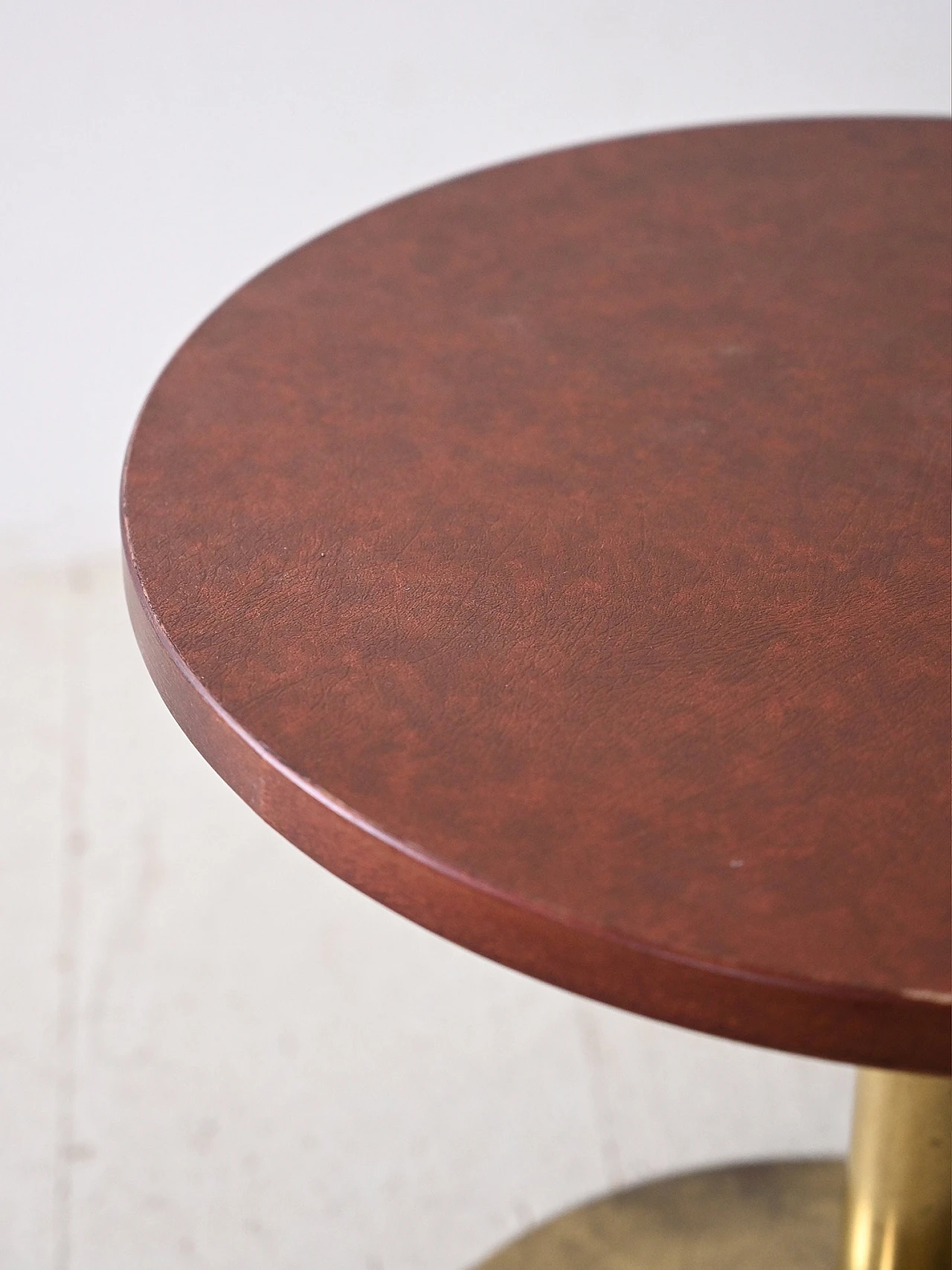 Round leather and metal coffee table, 1960s 8