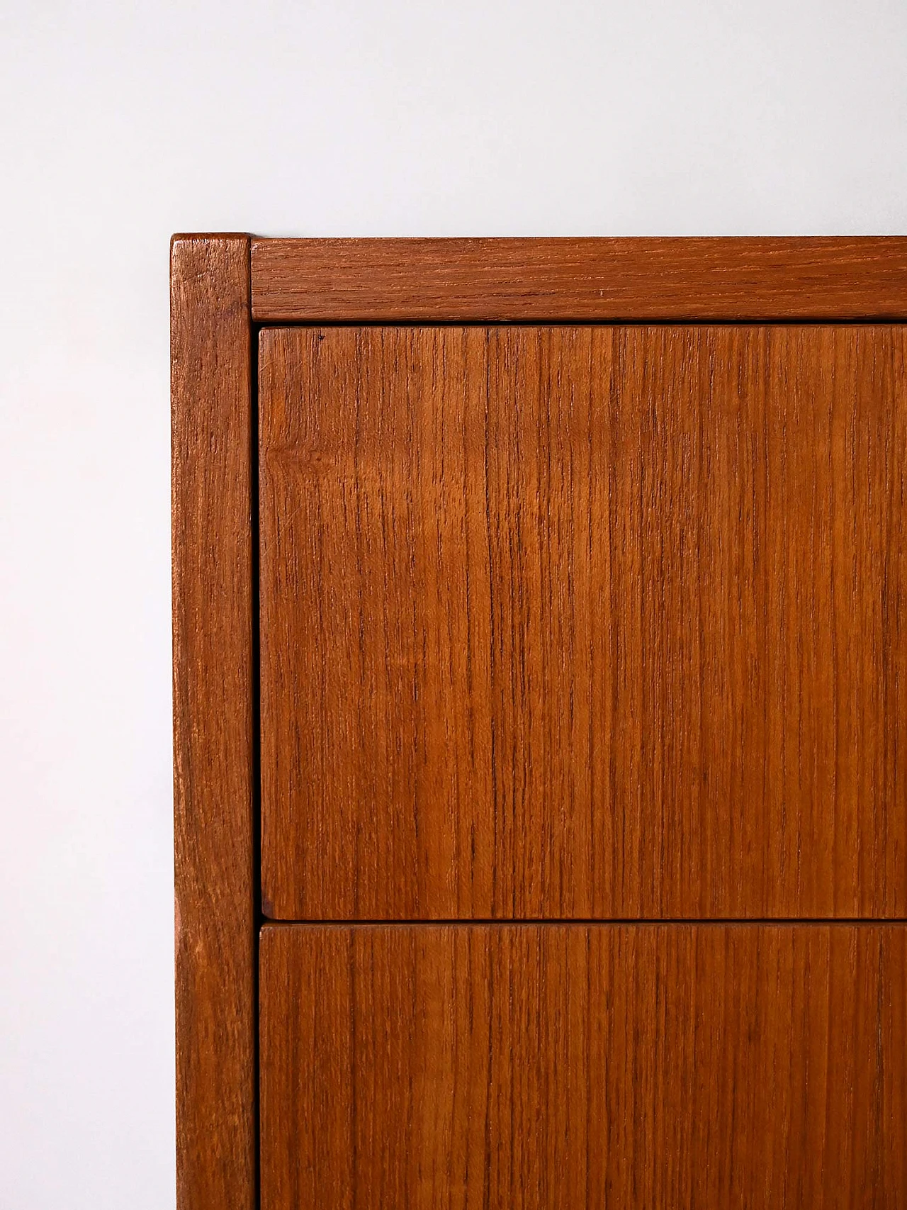 Cassettiera in teak con quattro cassetti, anni '60 6