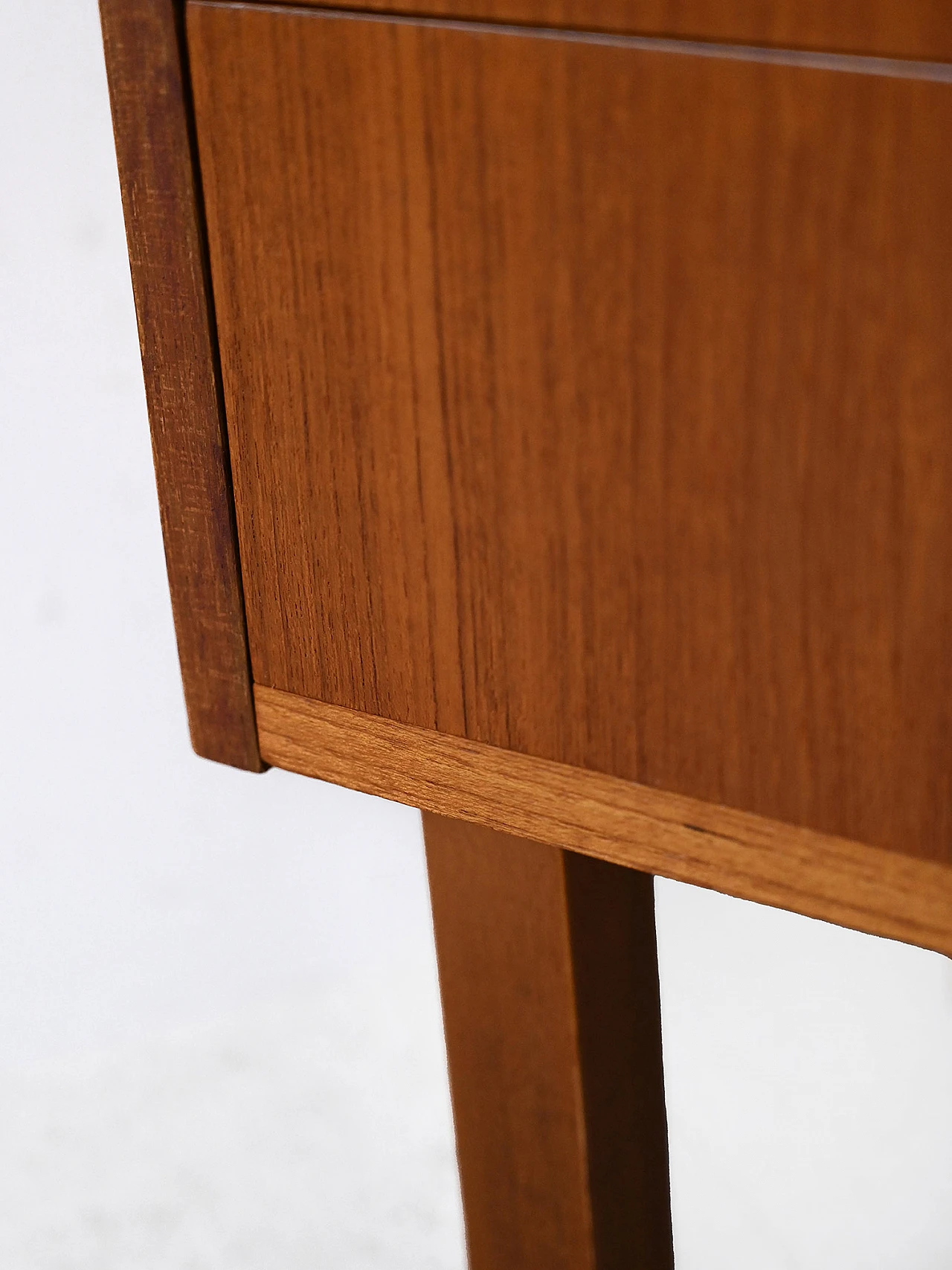 Teak chest of drawers with four drawers, 1960s 10