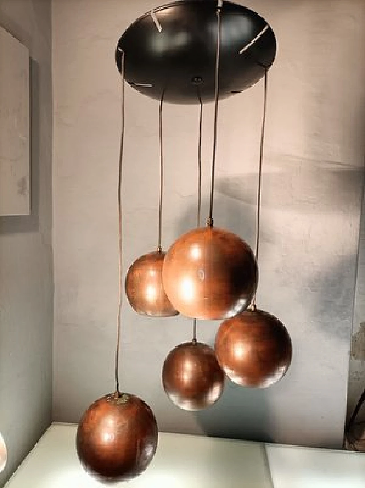 Chandelier with 5 copper spheres by Gino Sarfatti for Arteluce, 1950s 8