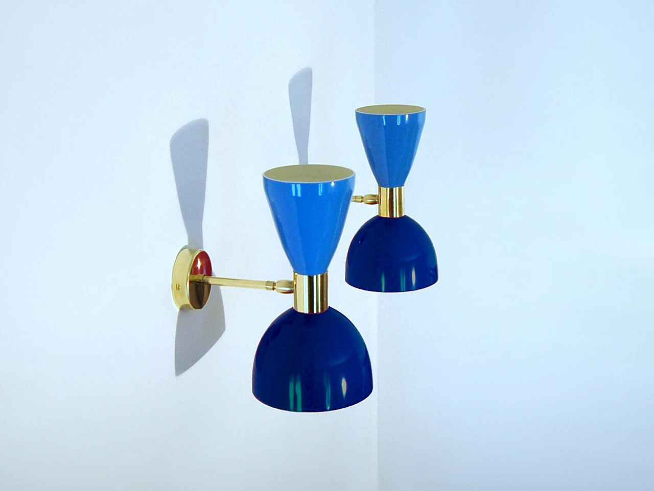 Wall light with blue and light blue double cone lampshade 1