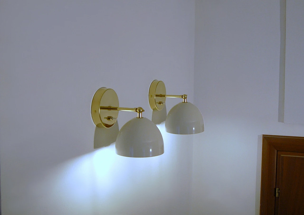 Wall light in brass and lacquered metal 1