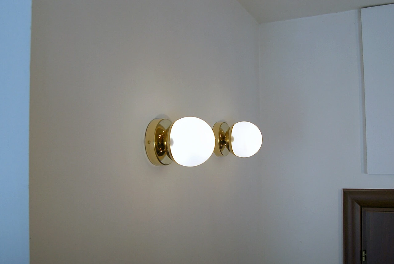 Brass and glass sphere wall lamp 5