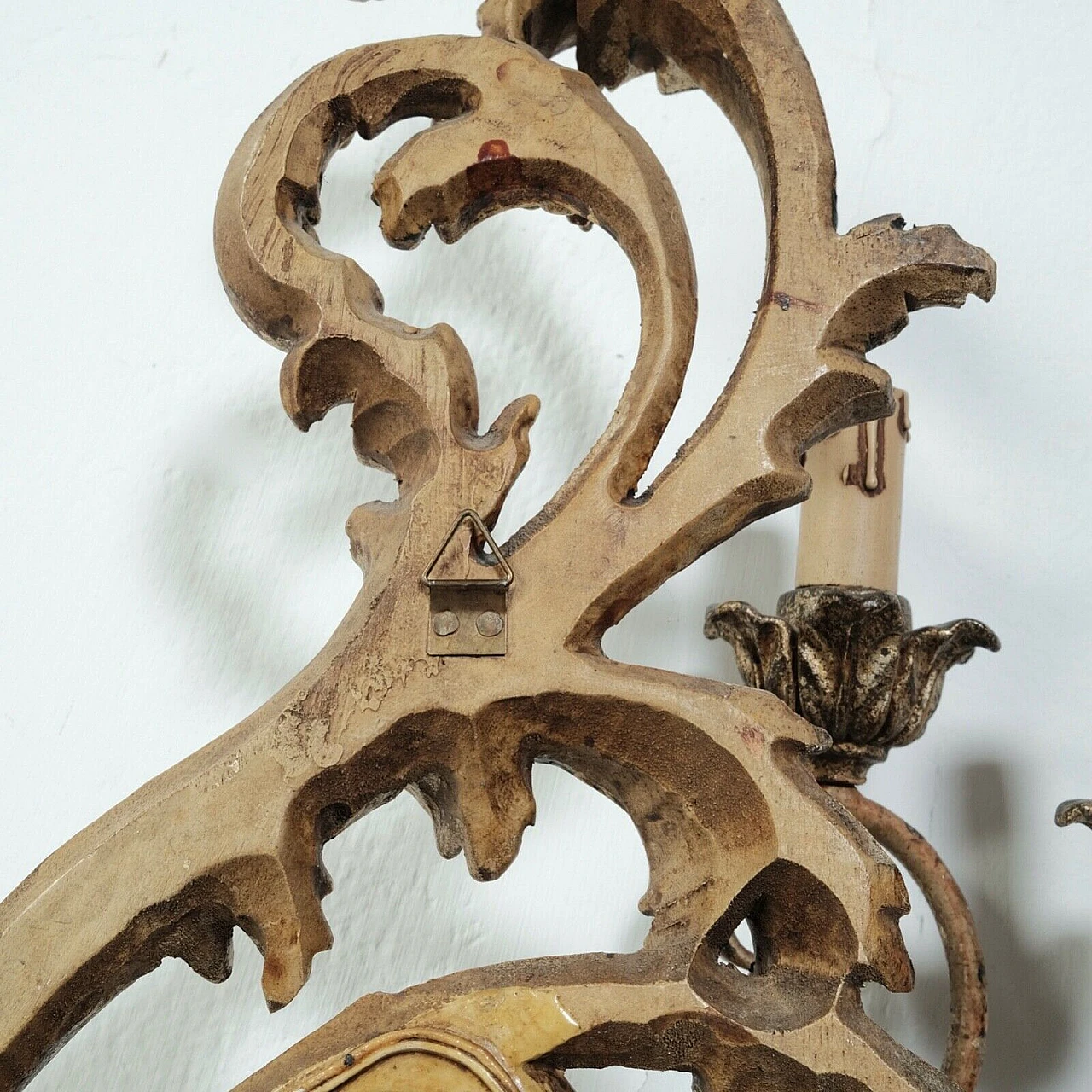 Six-light wall sconce in gilded carved wood, 1950s 14