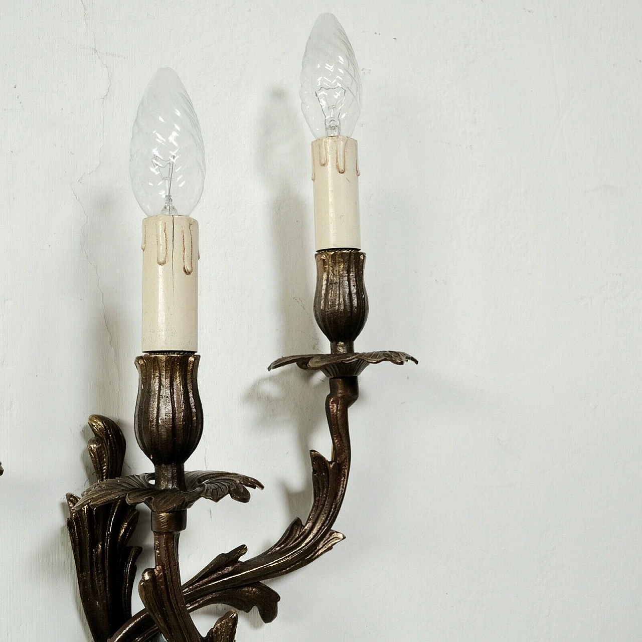 Pair of three-light metal alloy wall lights, 1950s 9