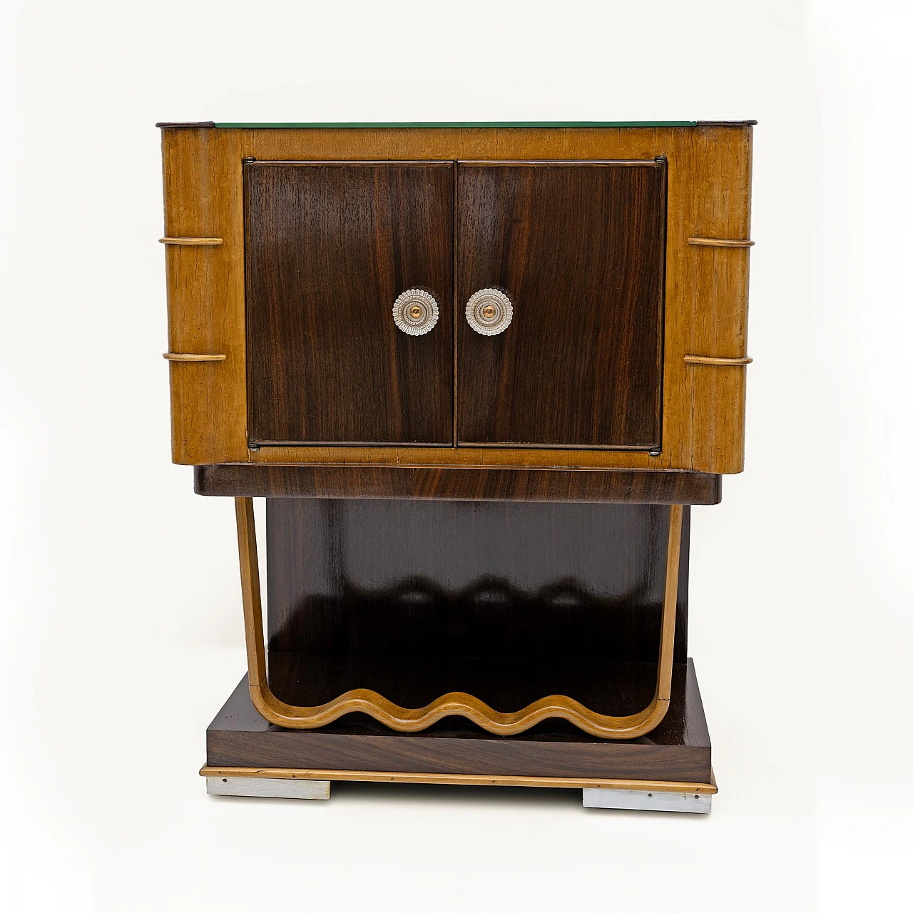 Pair of walnut bedside tables by Osvaldo Borsani, 1930s 3