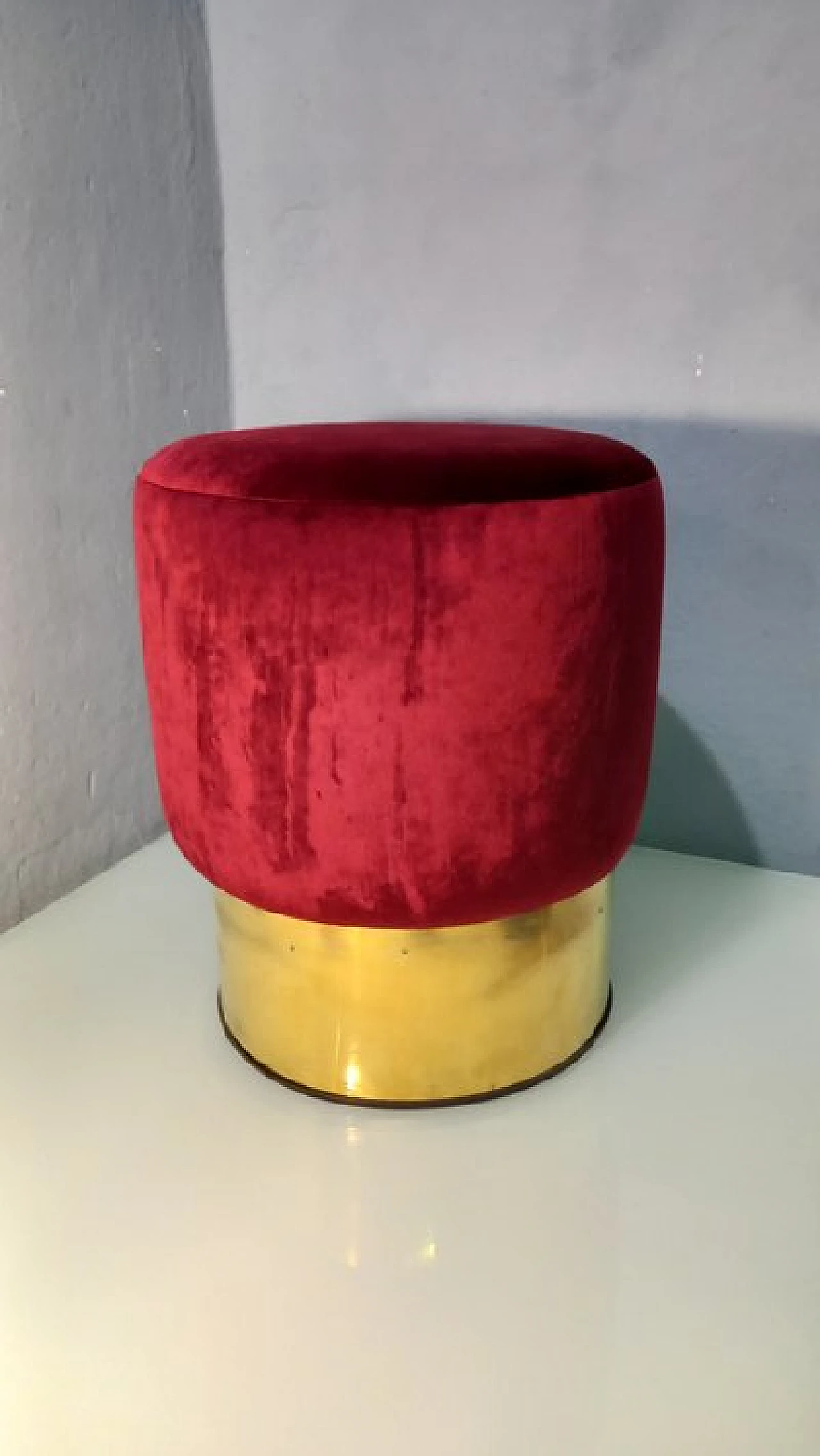 Pouf in ottone e velluto rosso, anni 2000 1