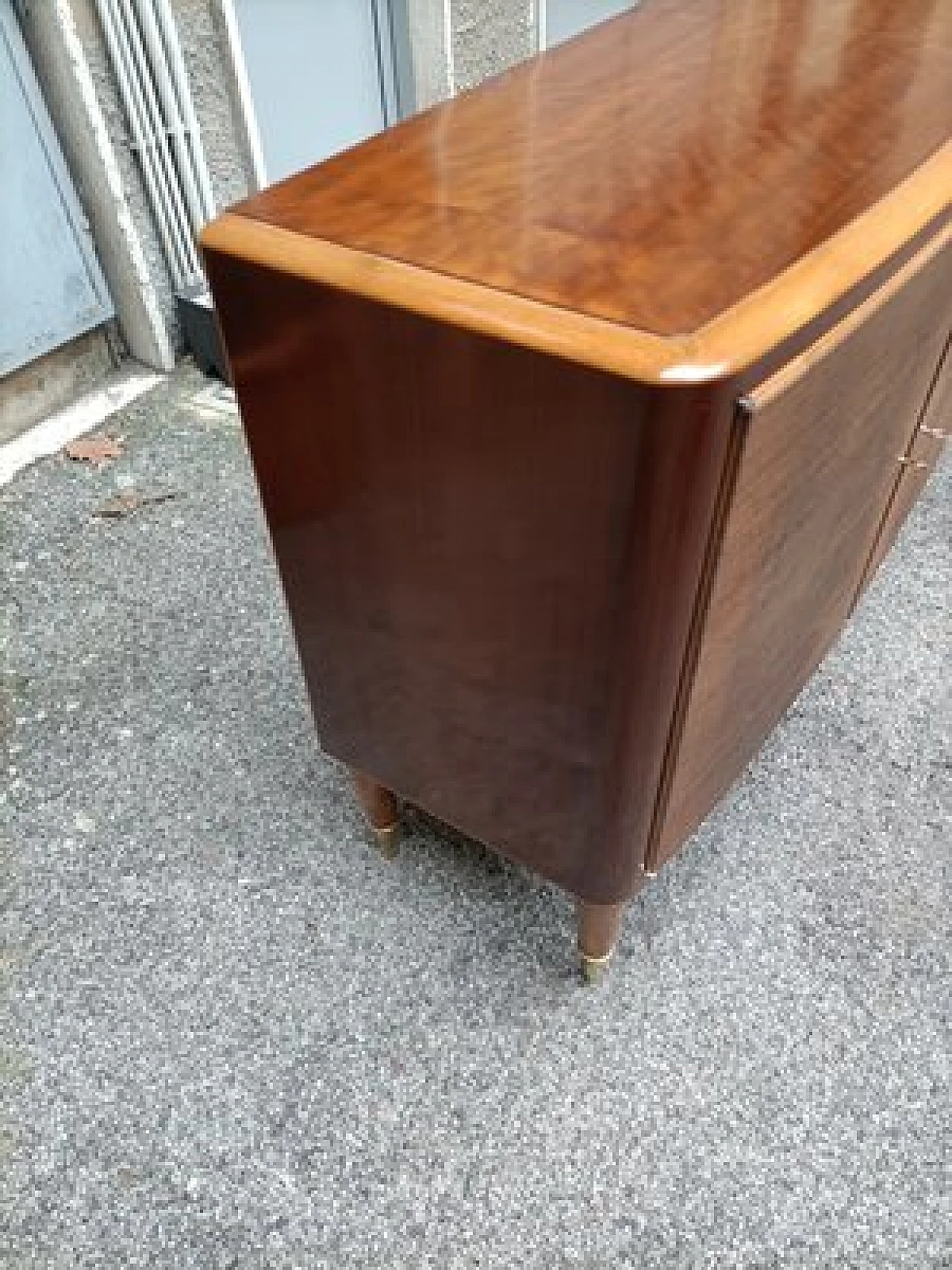 Wooden & brass sideboard with 3 hinged doors by Paolo Buffa, 1940s 5