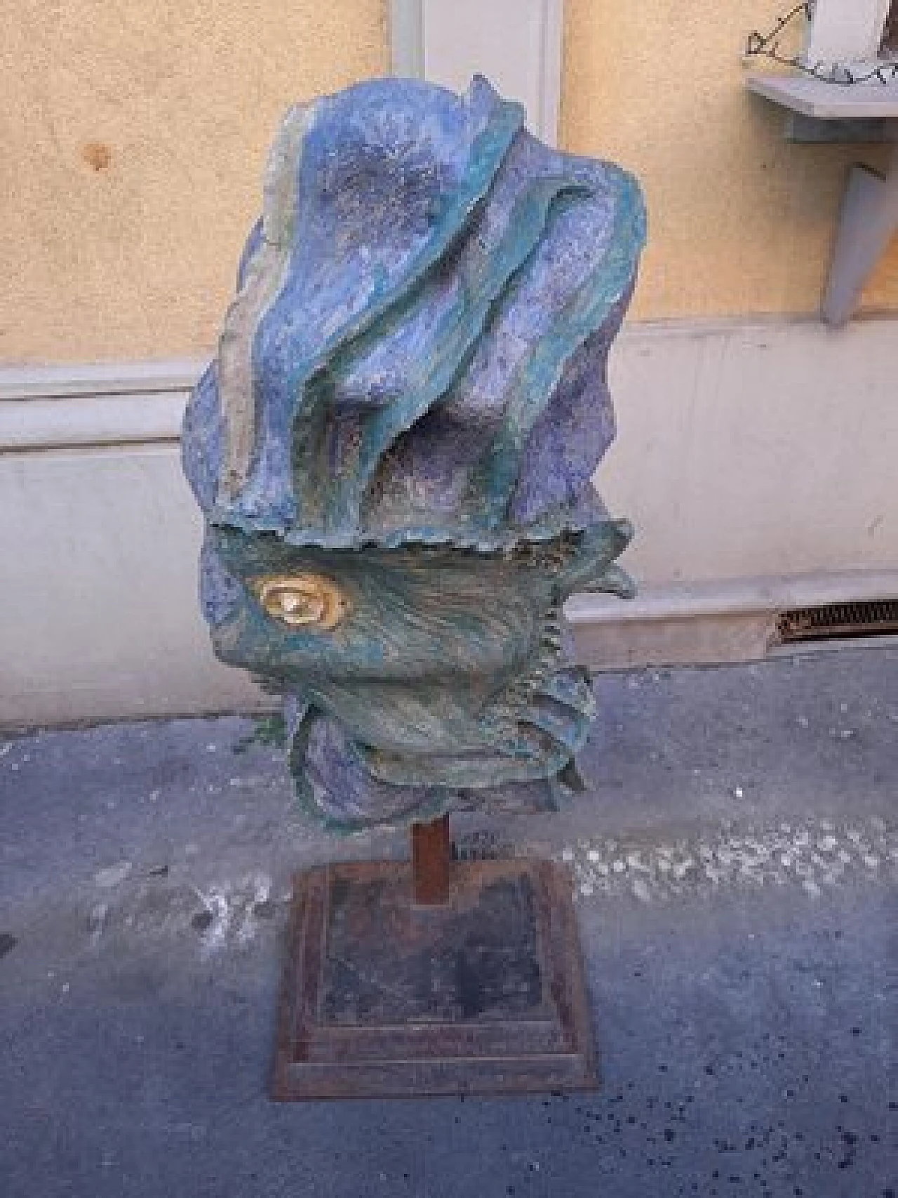 Pesce in gres policromo su struttura in ferro, scultura, anni '50 22