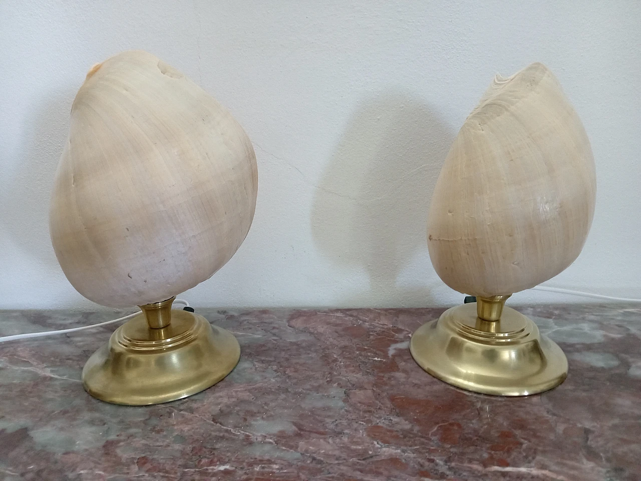 Pair of brass table lamps with shells, 1980s 1