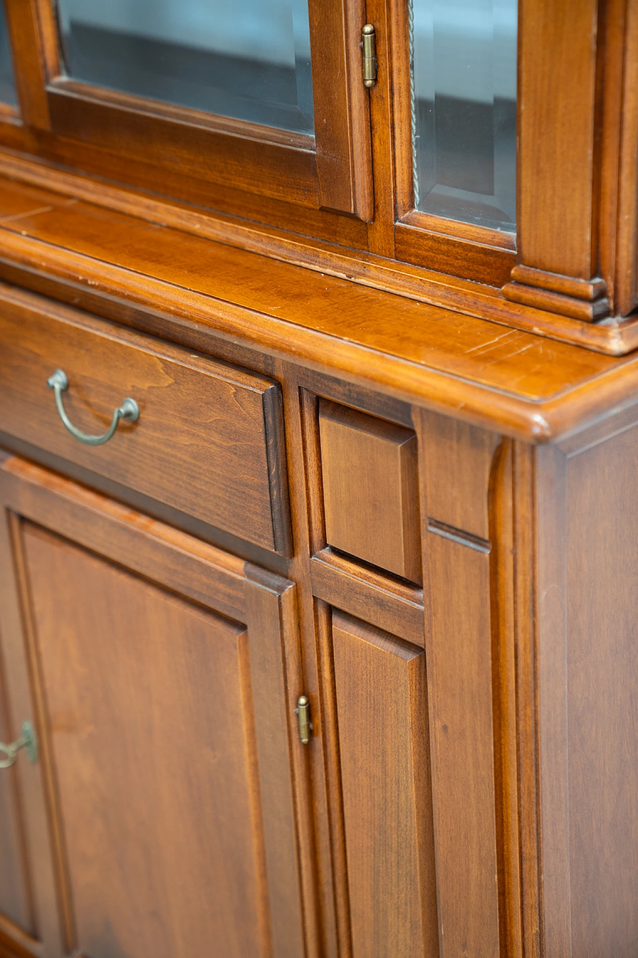 Walnut-stained carved beech display case, 1980s 26