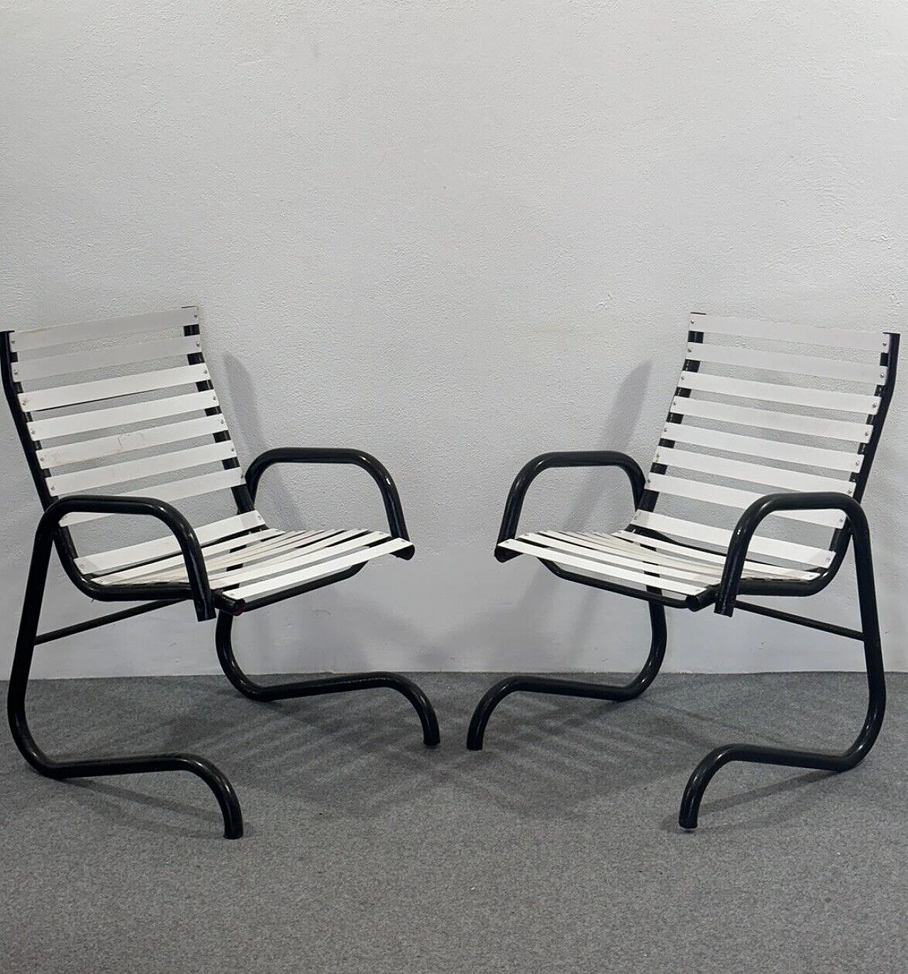 4 Garden armchairs in black and white metal, 1980s 3