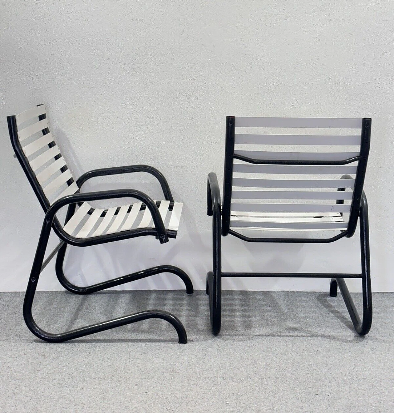 4 Garden armchairs in black and white metal, 1980s 8