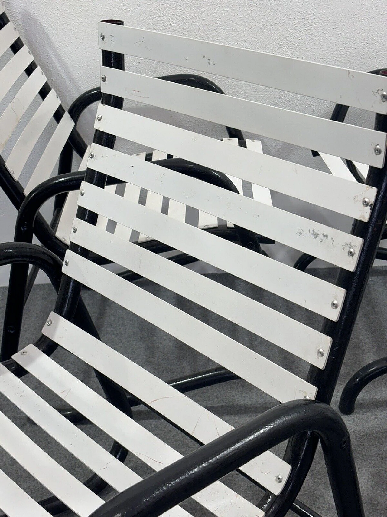 4 Garden armchairs in black and white metal, 1980s 10