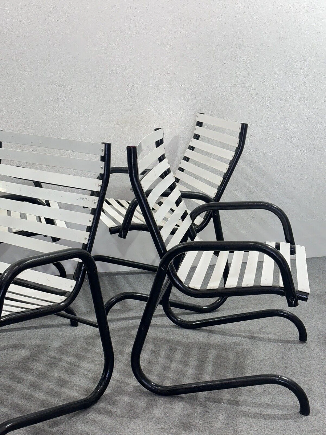 4 Garden armchairs in black and white metal, 1980s 11