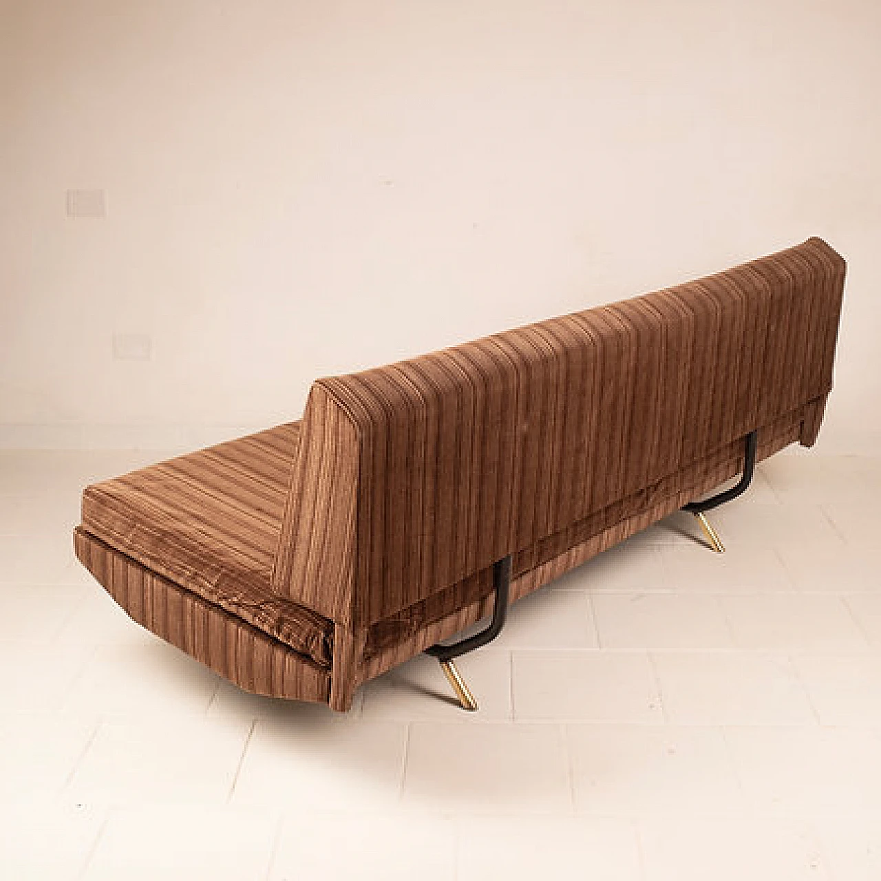 Velvet and brass convertible sofa by Pizzetti, 1950s 7