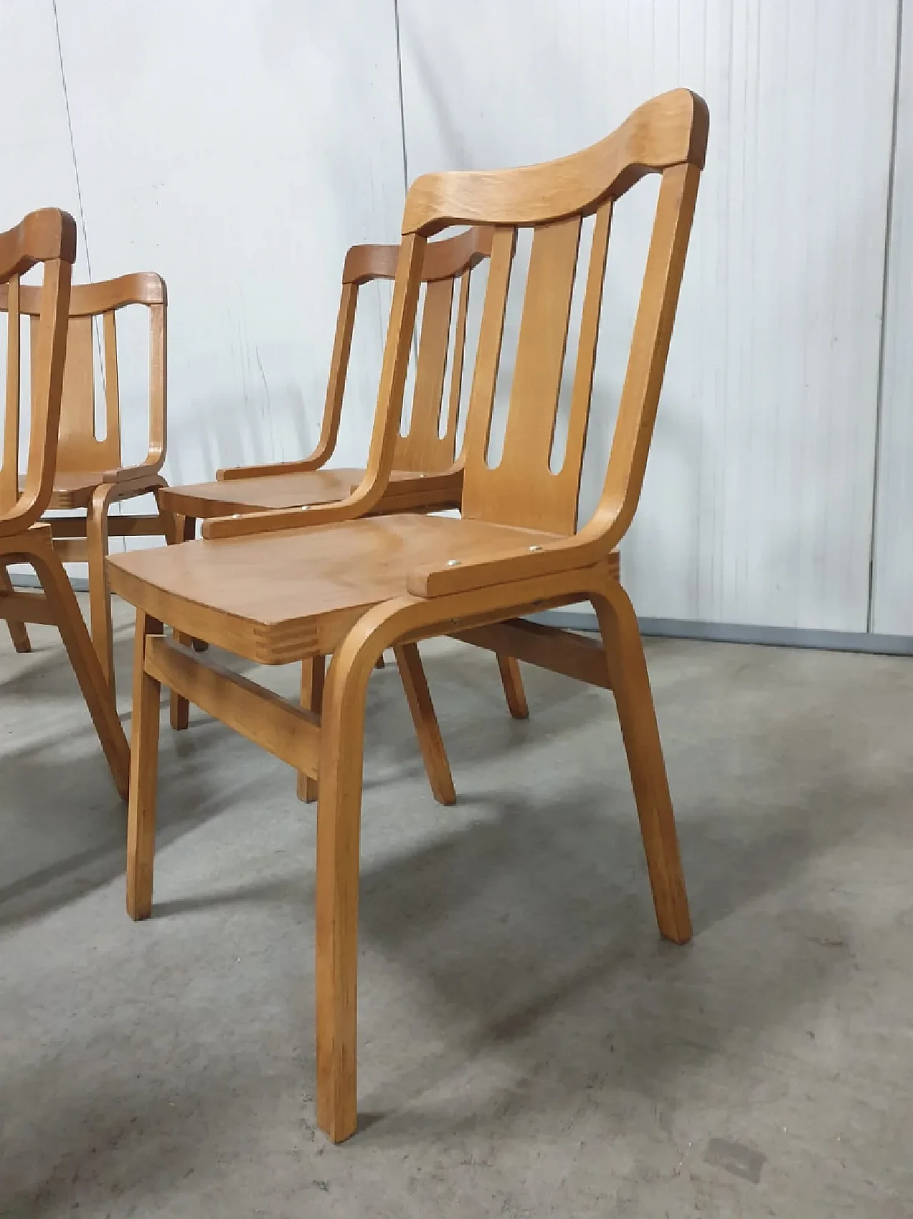 Ton bentwood dining chair, 1970s 7