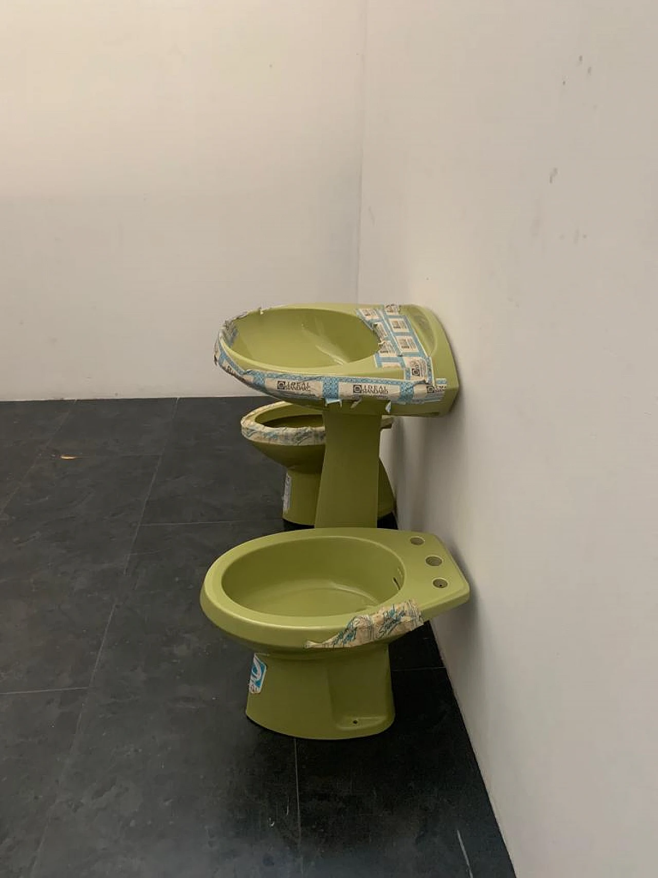Ellisse green washbasin, bidet and toilet  by Ideal Standard, 1970s 15