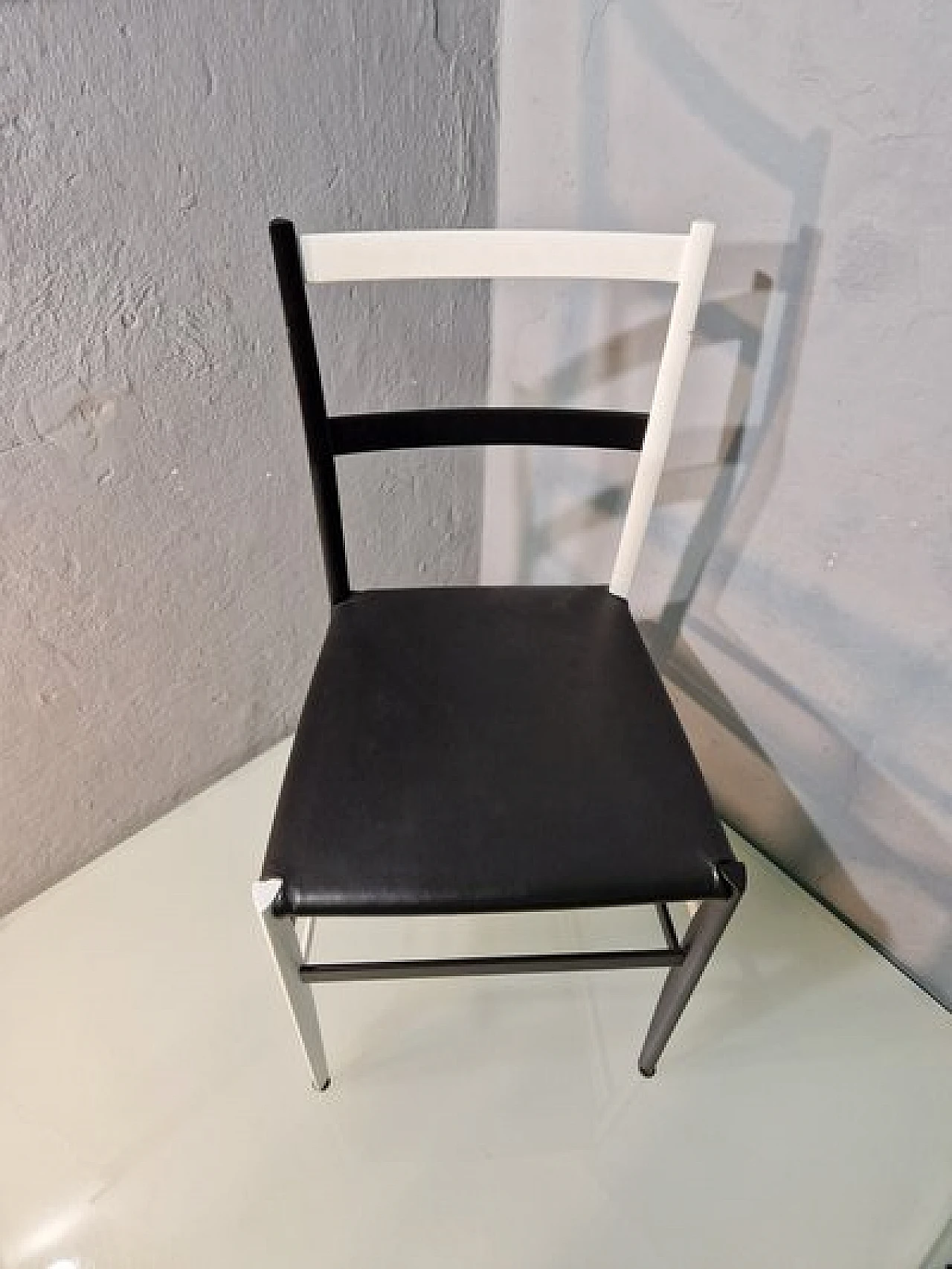 White & black Superleggera Chair by Gio Ponti for Cassina, 1990s 2