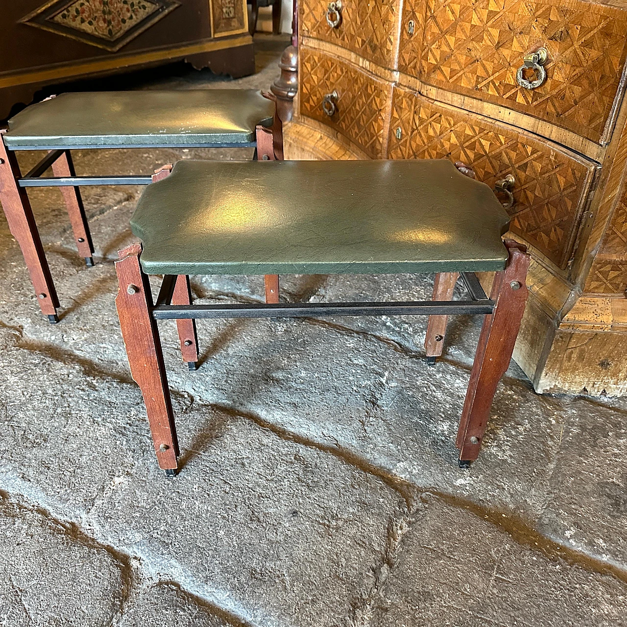 Pair of wooden stools in the style of Ico Parisi, 1960s 2