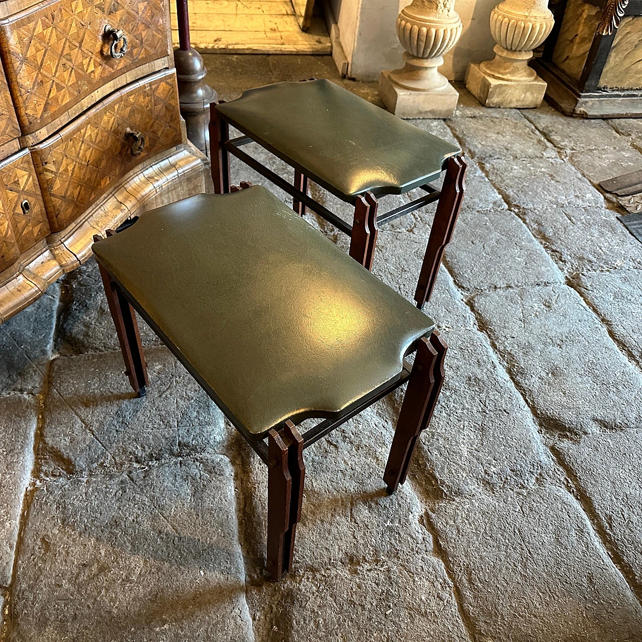 Pair of wooden stools in the style of Ico Parisi, 1960s 8