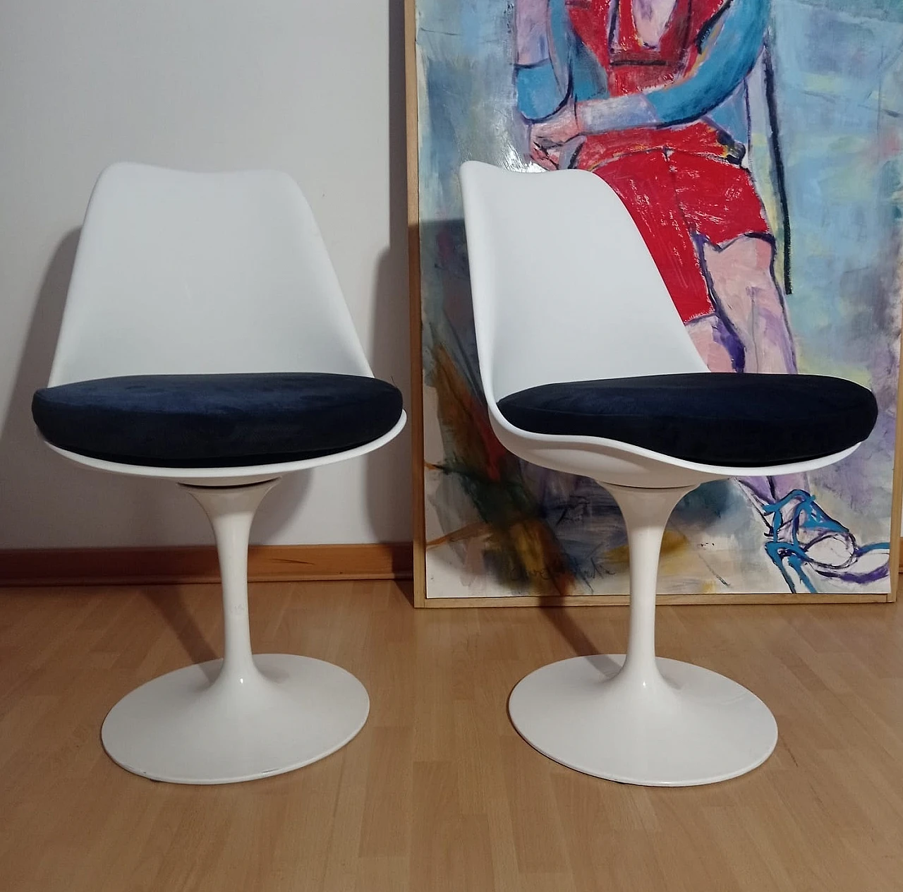 Pair of Tulip 769-S chairs by Eero Saarinen for Alivar, 1980s 5