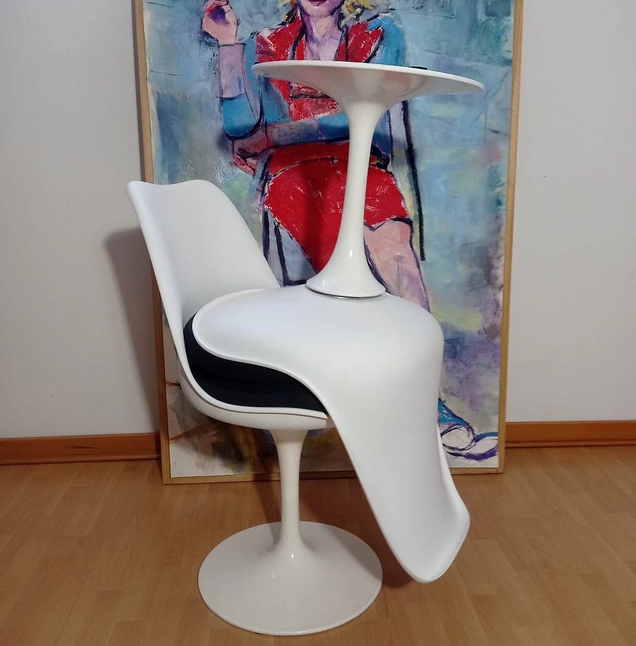 Pair of Tulip 769-S chairs by Eero Saarinen for Alivar, 1980s 22
