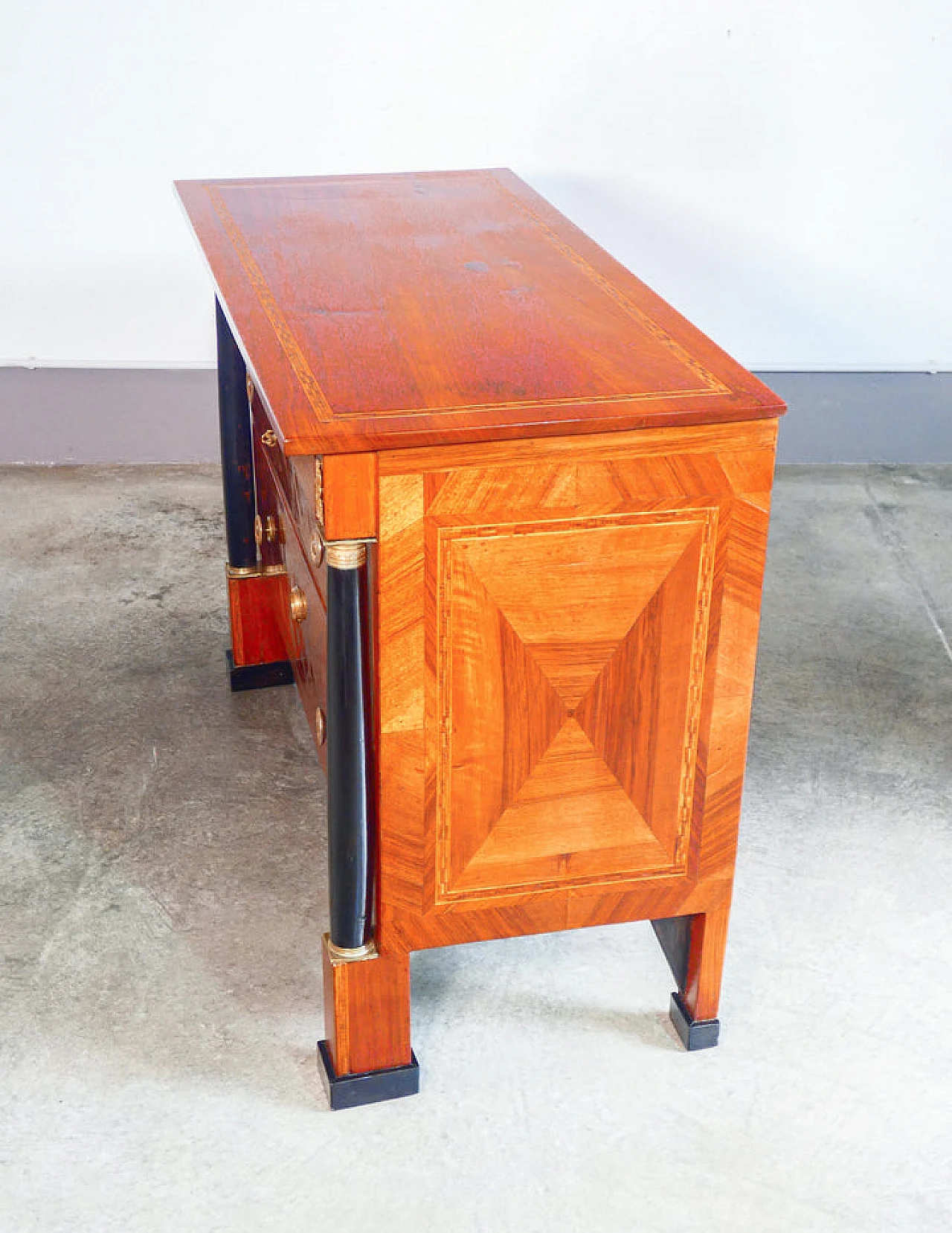 Empire inlaid and ebonized walnut dresser, first half of 19th century 9