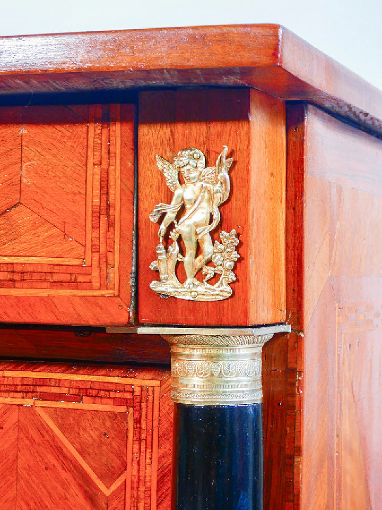 Empire inlaid and ebonized walnut dresser, first half of 19th century 12