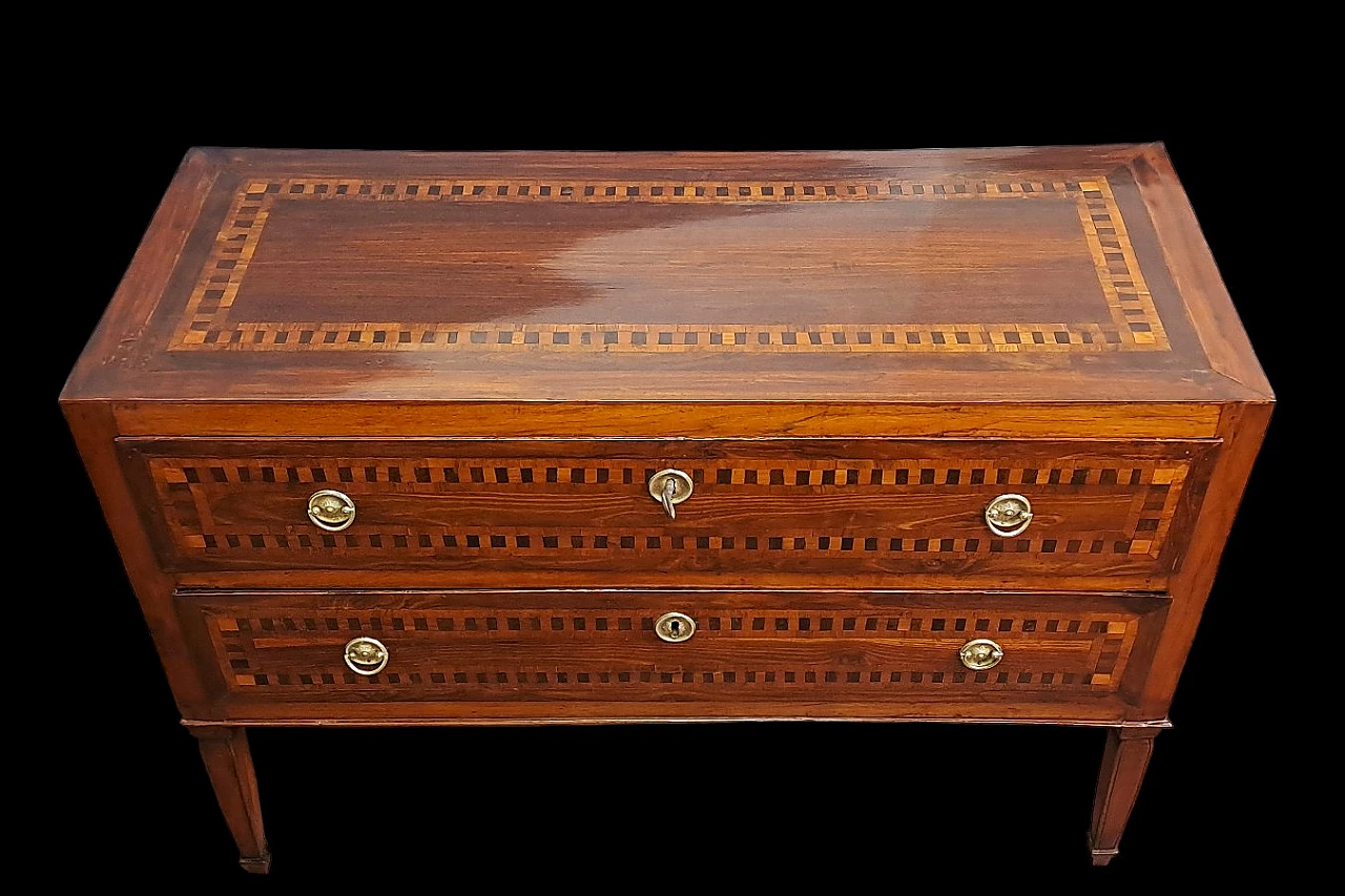 Louis XVI chest of drawers panelled in cherry, late 18th century 8