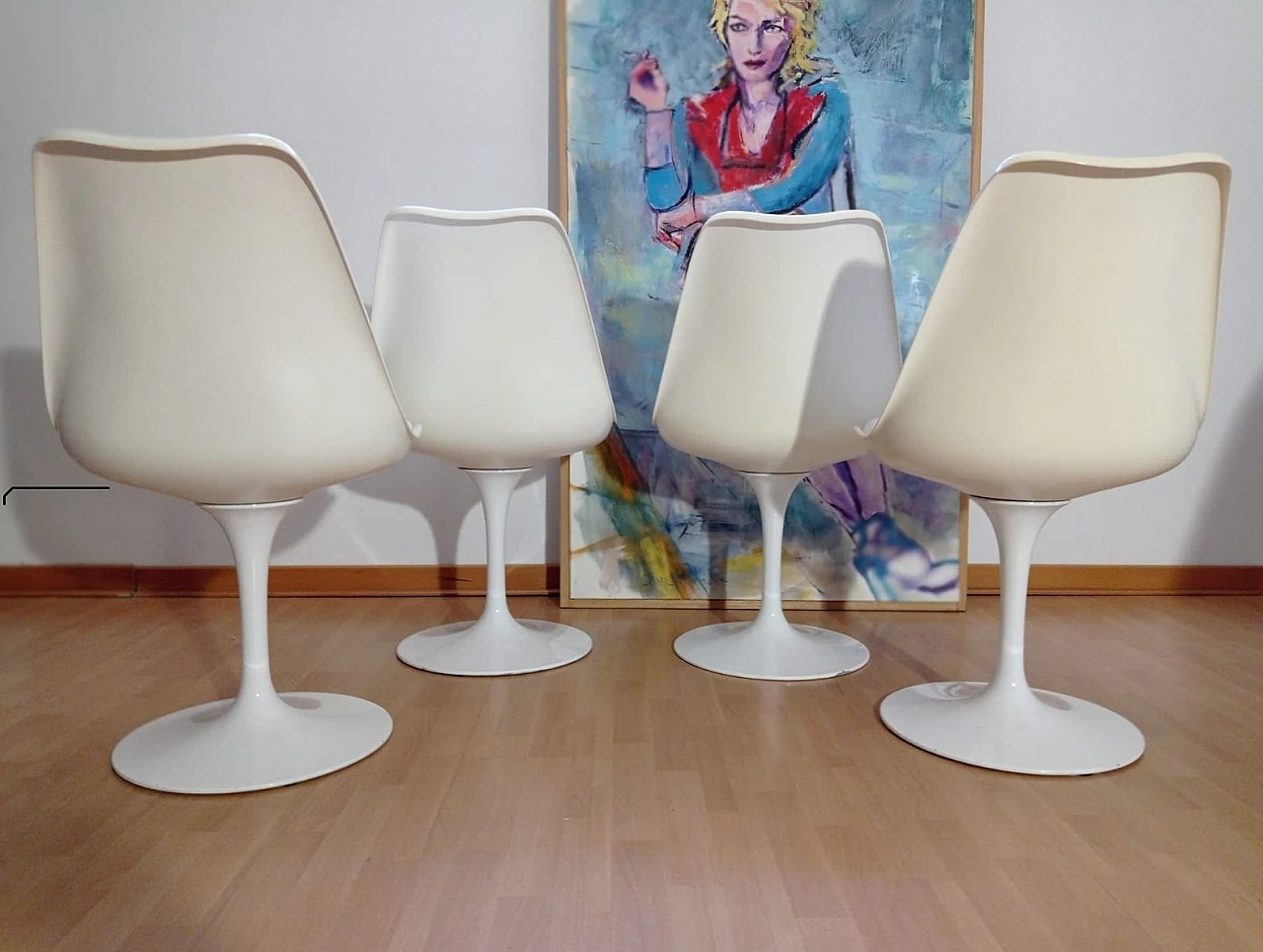 4 White Tulip 769-S chairs by Eero Saarinen for Alivar, 1980s 14