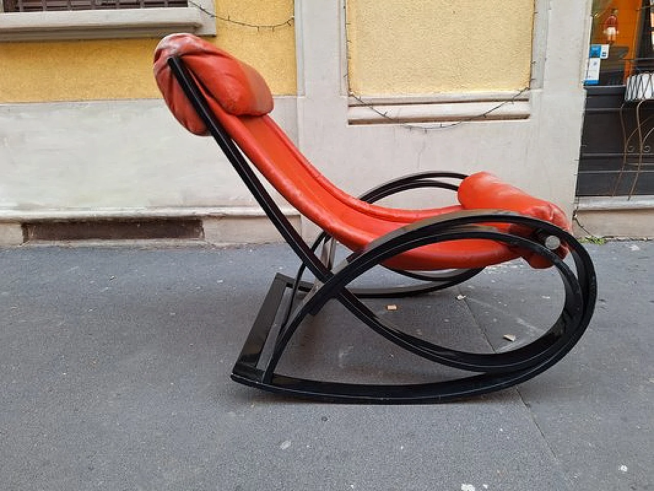 Sgarsul red rocking chair by Gae Aulenti for Poltronova, 1970s 2