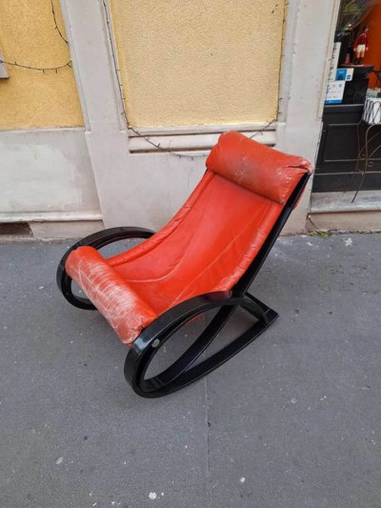 Sgarsul red rocking chair by Gae Aulenti for Poltronova, 1970s 3