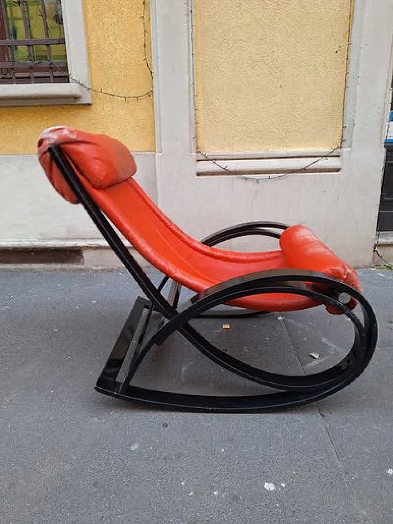 Sgarsul red rocking chair by Gae Aulenti for Poltronova, 1970s 4