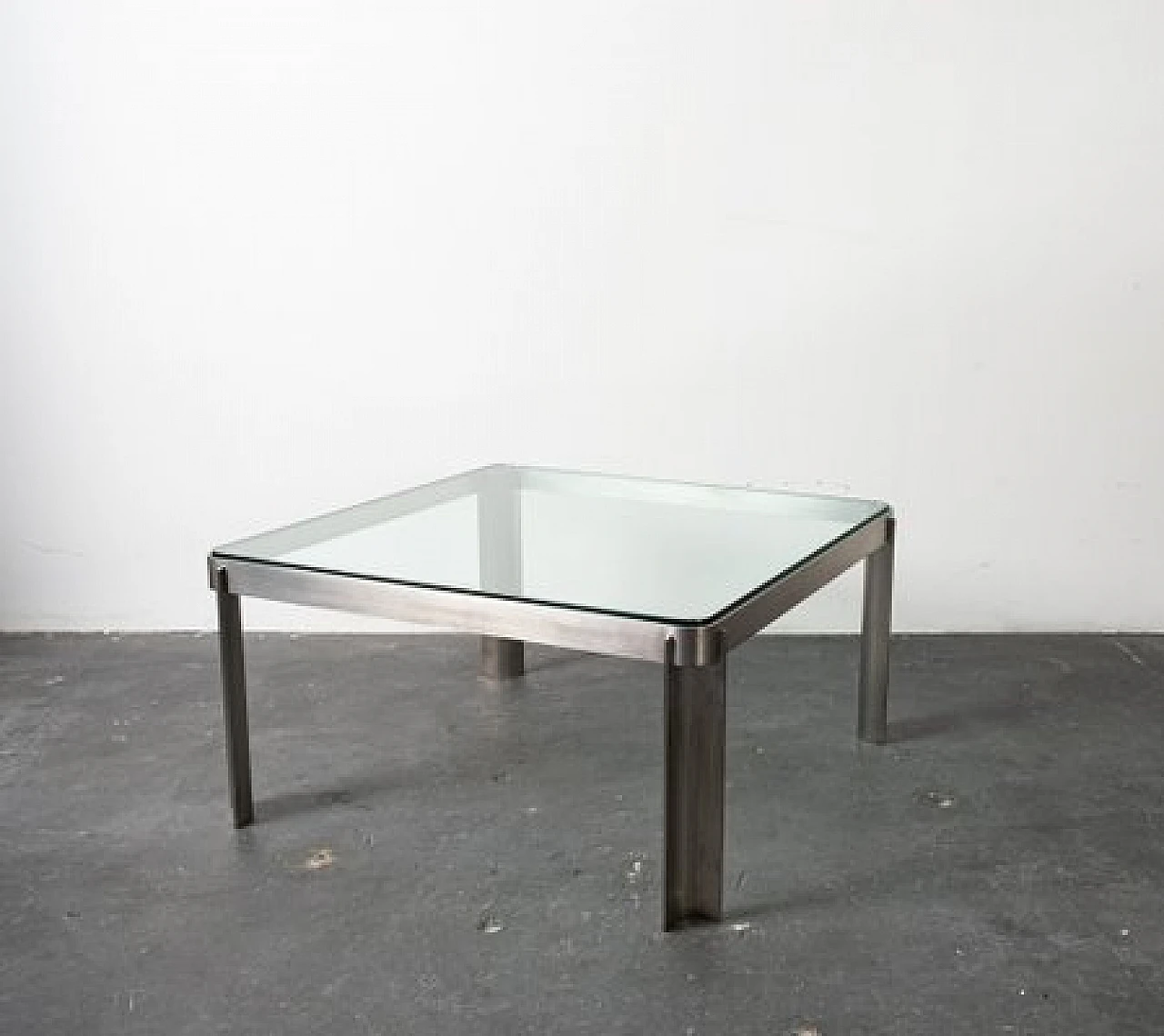 T113 coffee table in aluminium and glass by Tecno, 1970s 1