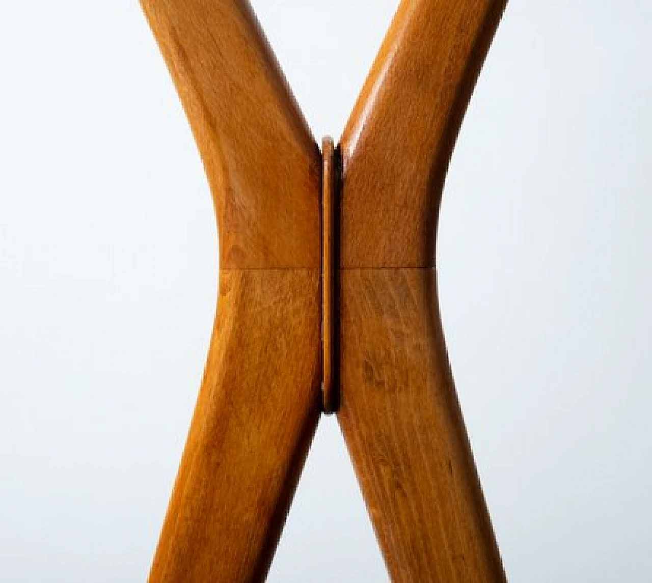 Beechwood valet stand by Ico Parisi for Fratelli Reguitti, 1950s 4