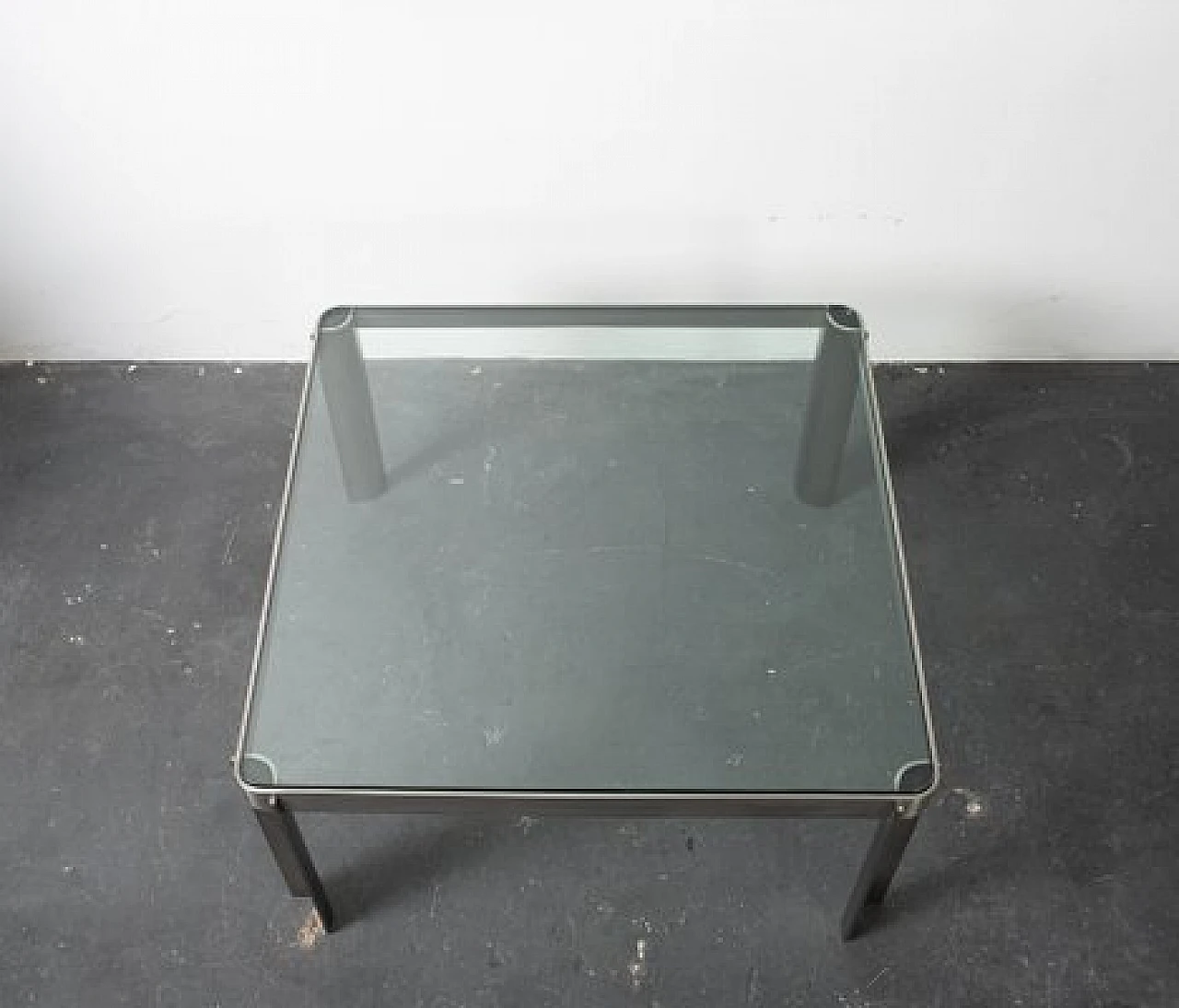 T113 coffee table in aluminium and glass by Tecno, 1970s 9