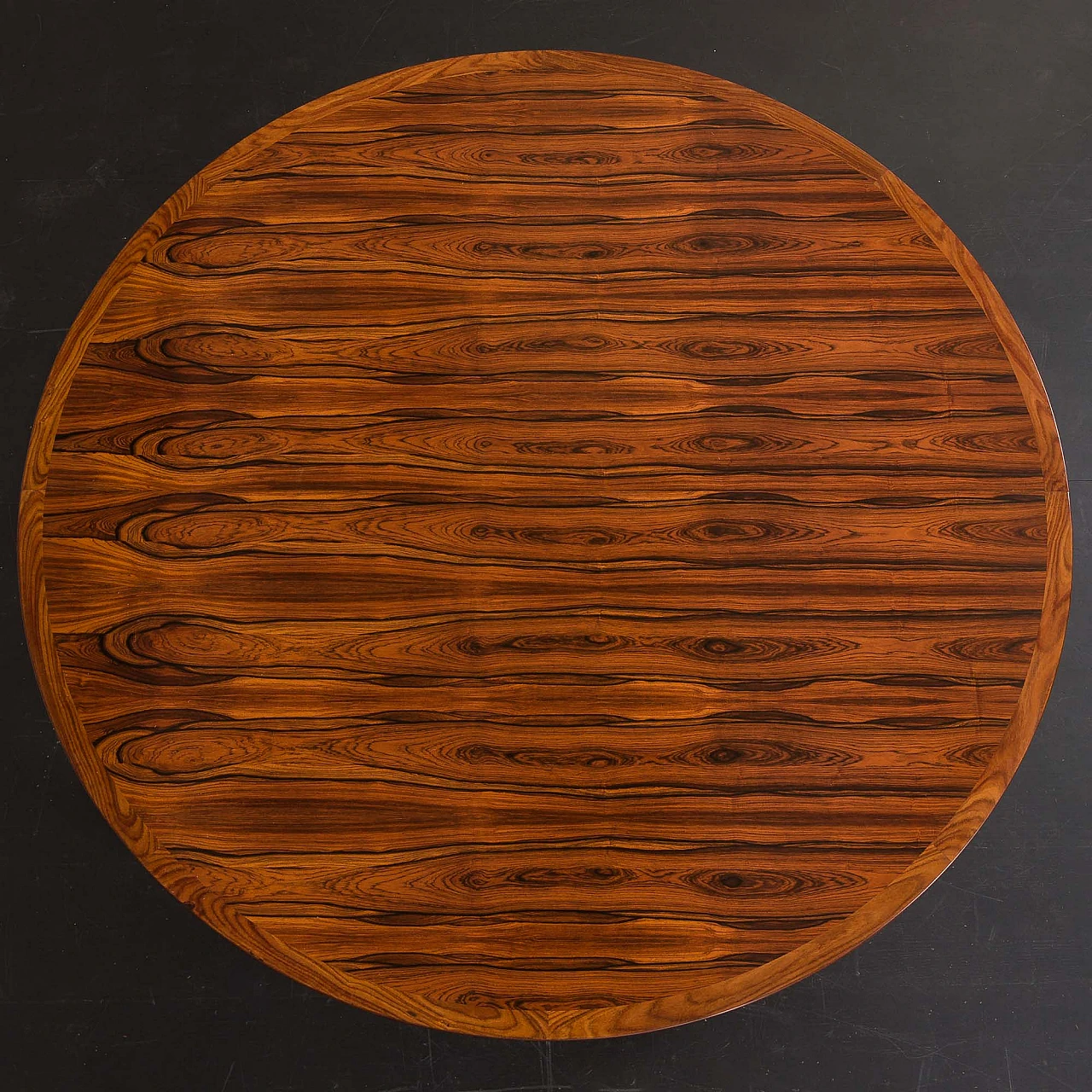 Danish round extendable rosewood veneered table, 1960s 15