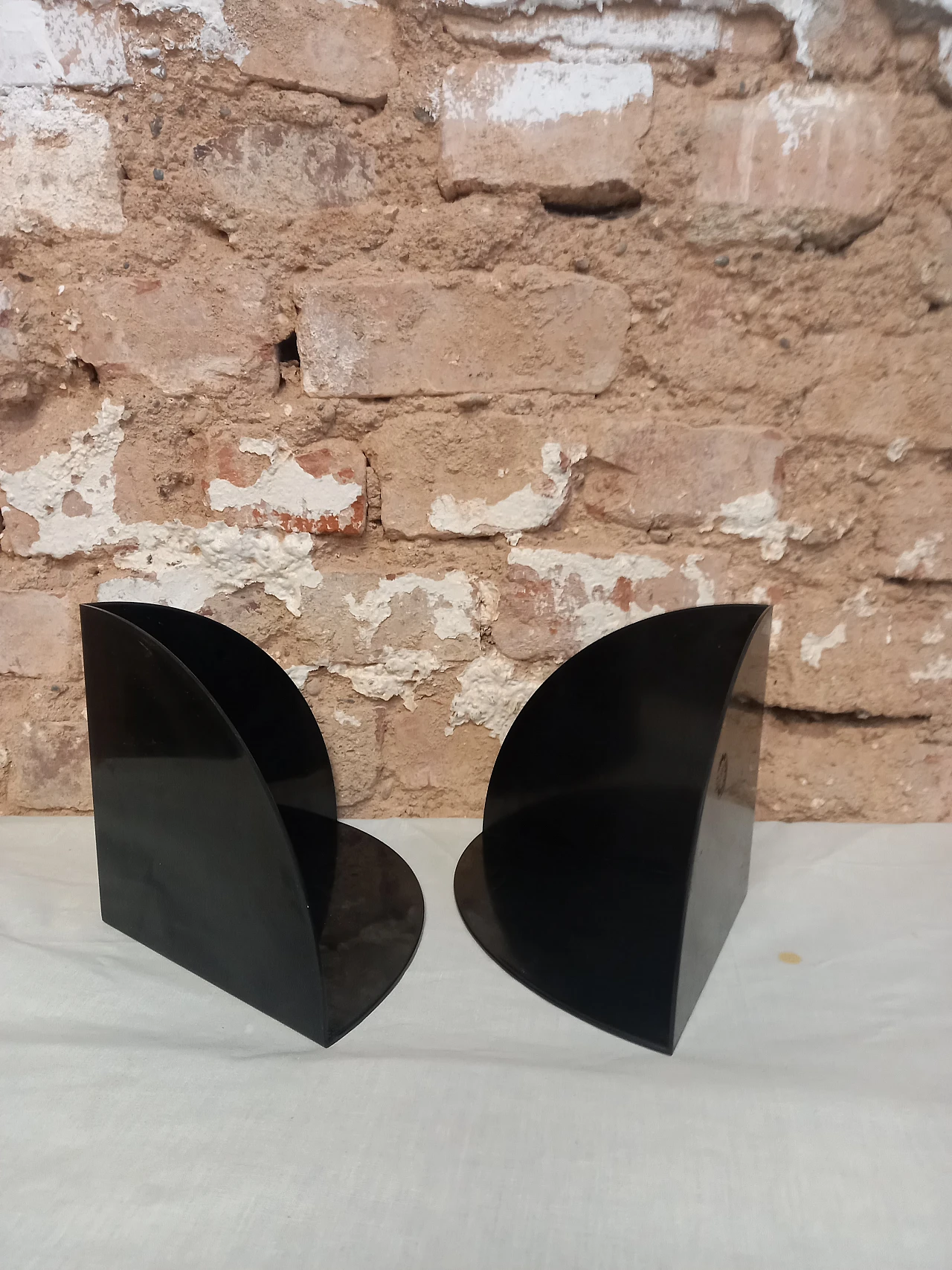 Pair of bookends by Giotto Stoppino for Kartell, 1970s 5