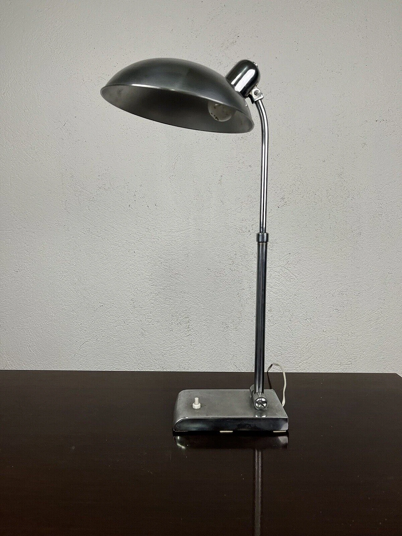 Chromed metal ministerial table lamp, 1960s 4