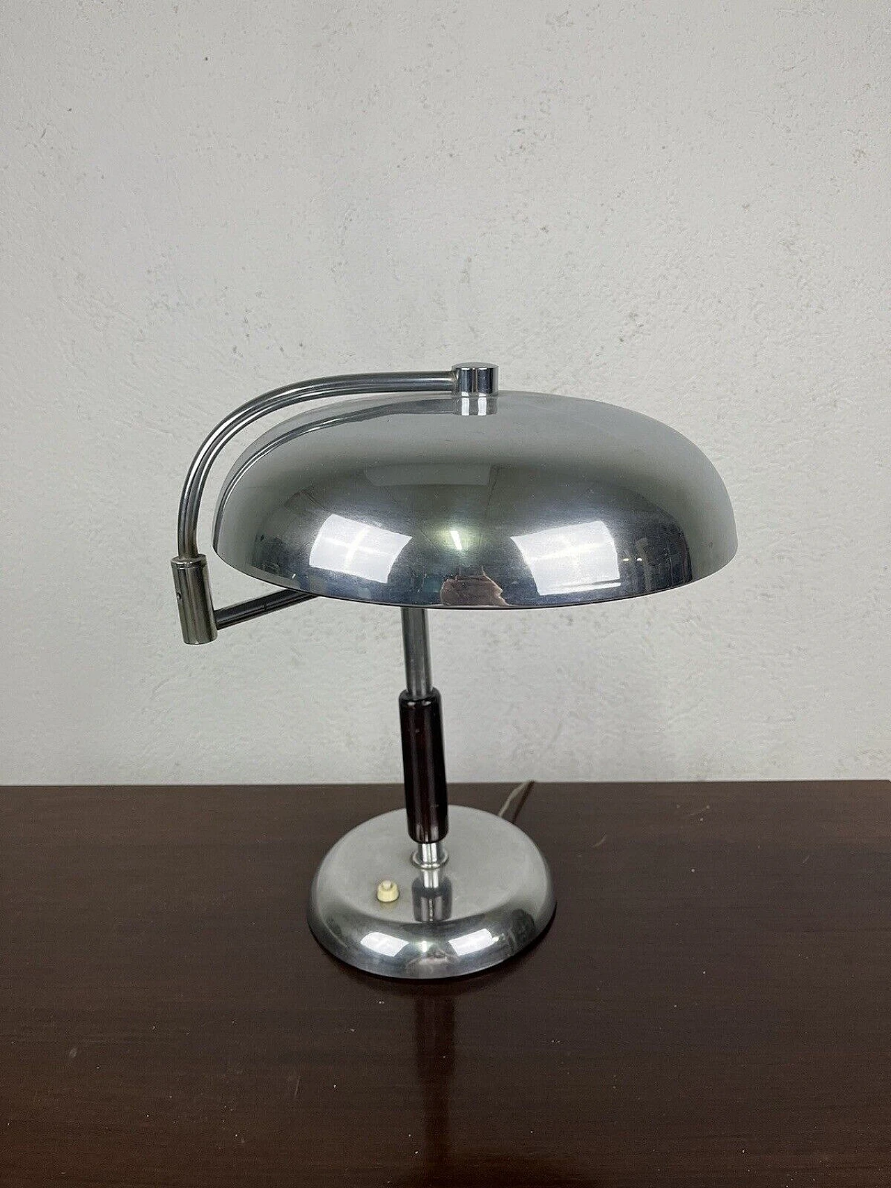 Metal and wood jointed ministerial table lamp, 1960s 10