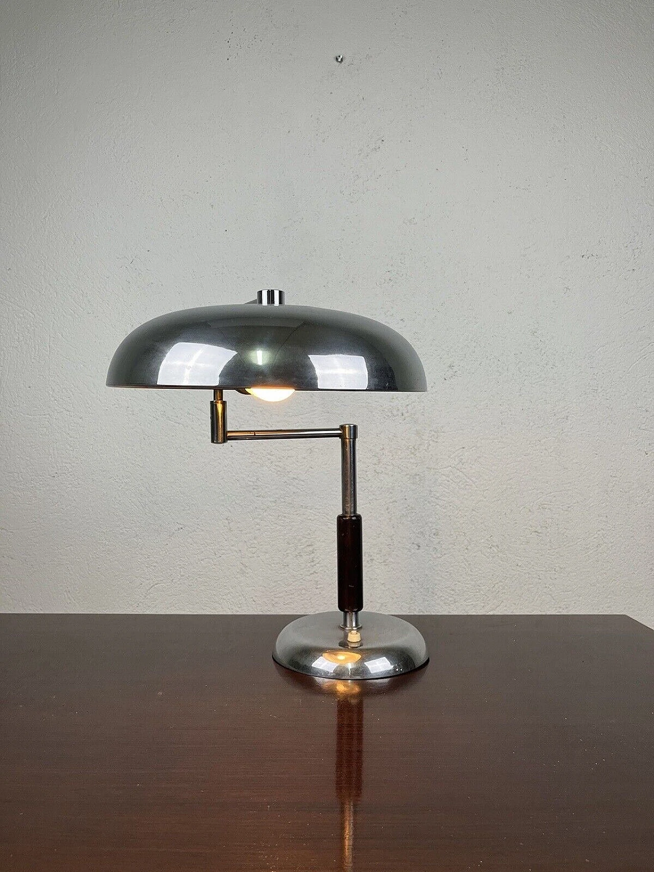 Metal and wood jointed ministerial table lamp, 1960s 11