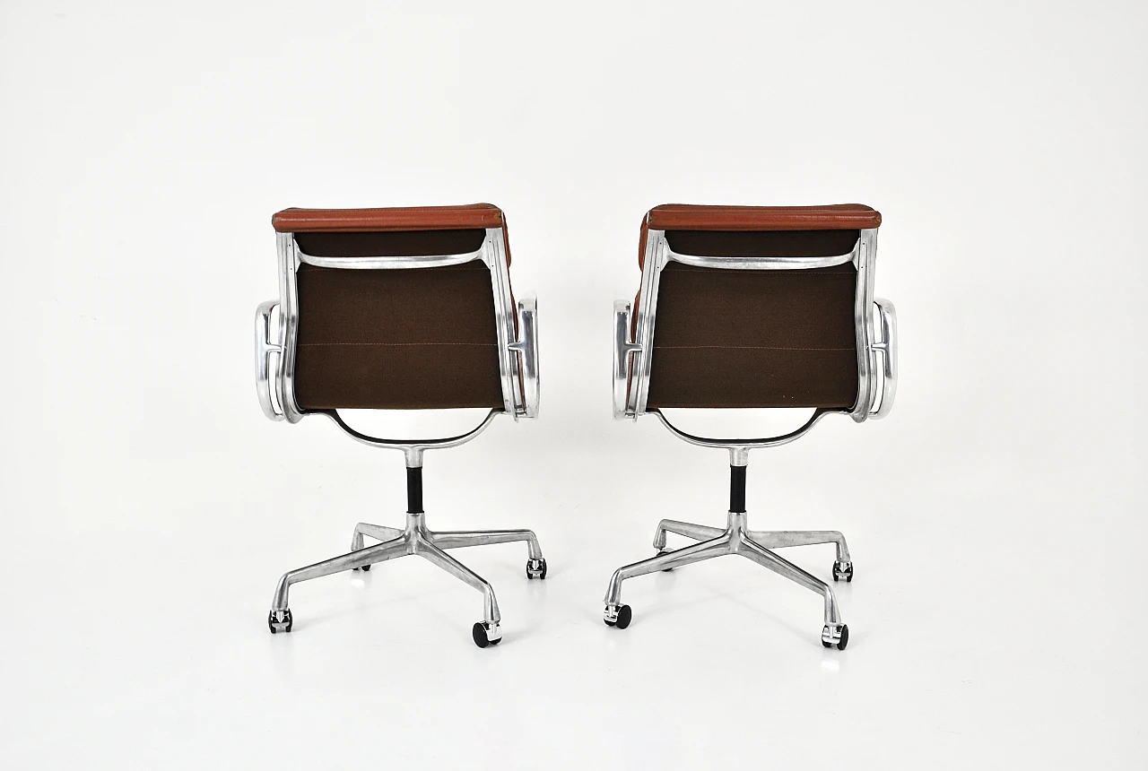 Coppia di sedie di Charles & Ray Eames per Herman Miller, anni '70 5