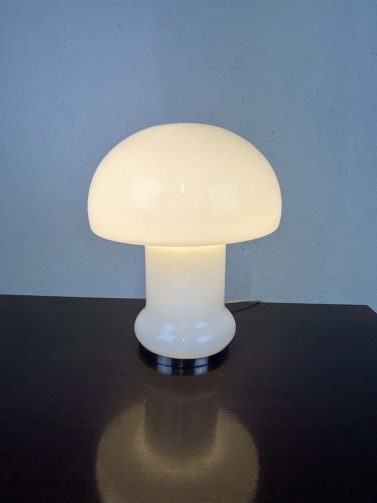 Space Age glass and metal mushroom table lamp, 1970s 1