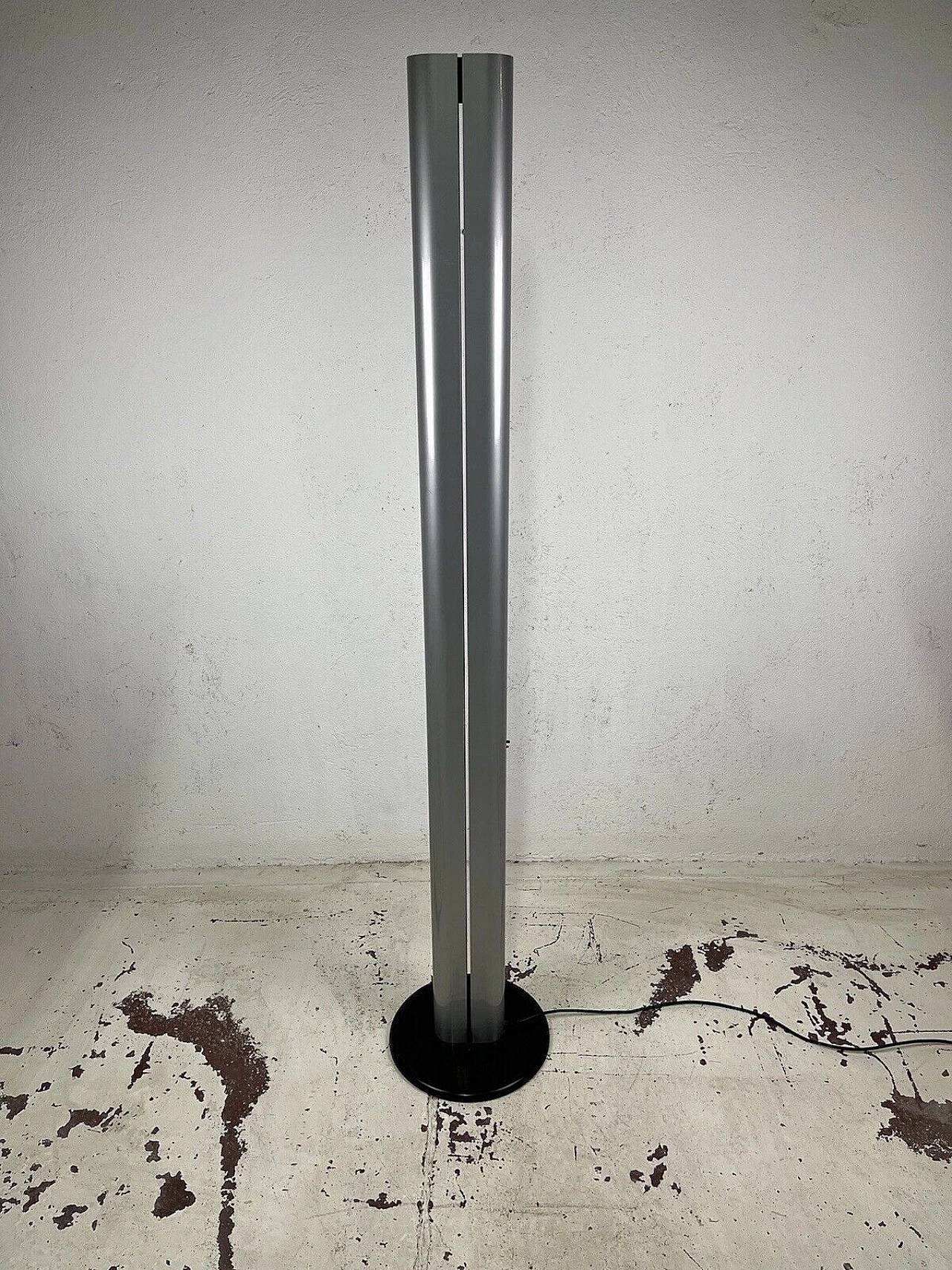 Megaron floor lamp by Gianfranco Frattini for Artemide, 1980s 1