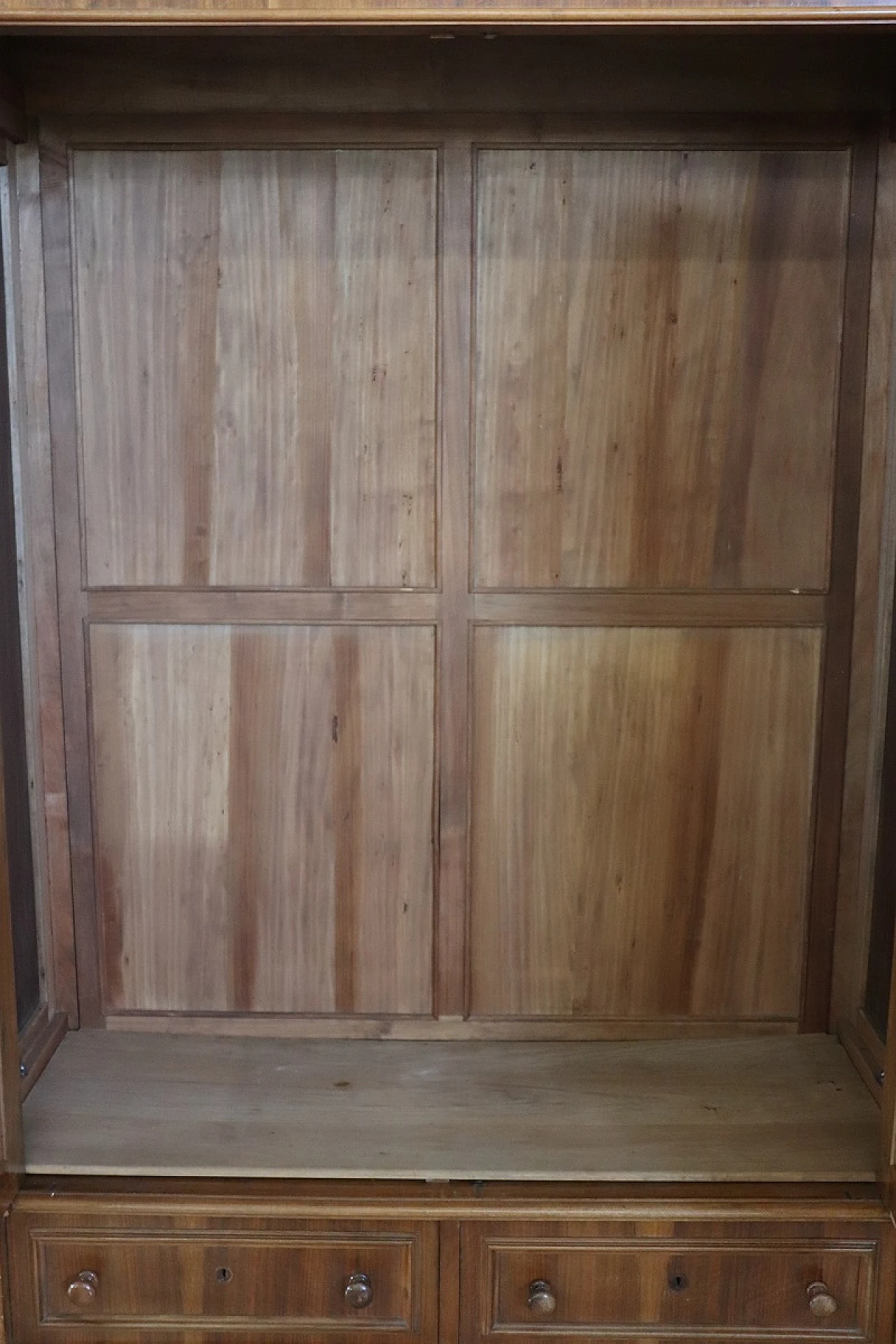 Two-door wardrobe in solid walnut veneer, late 19th century 13