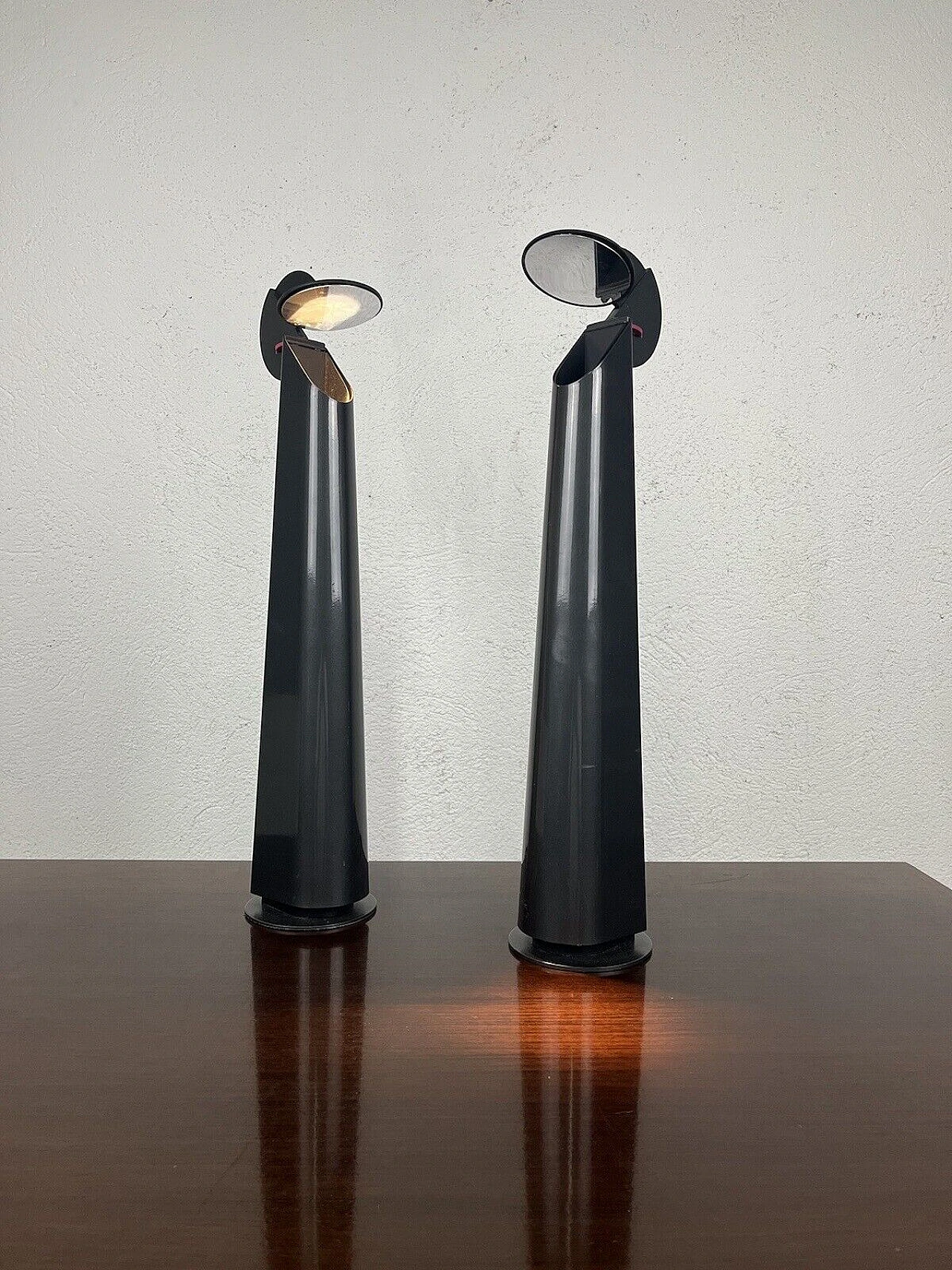 Pair of Gibigiana lamps by Achille Castiglioni for Flos, 1980s 8