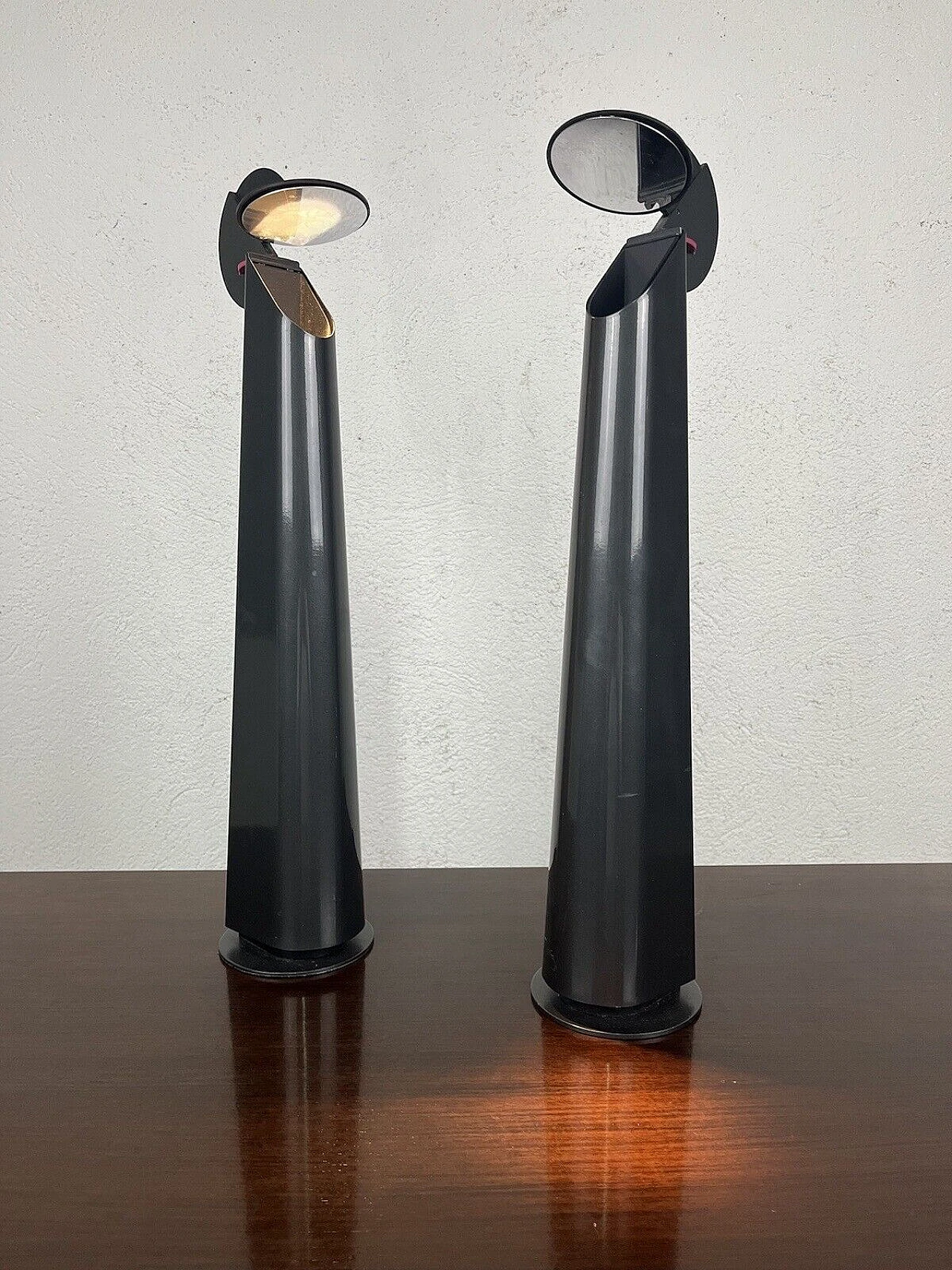 Pair of Gibigiana lamps by Achille Castiglioni for Flos, 1980s 9